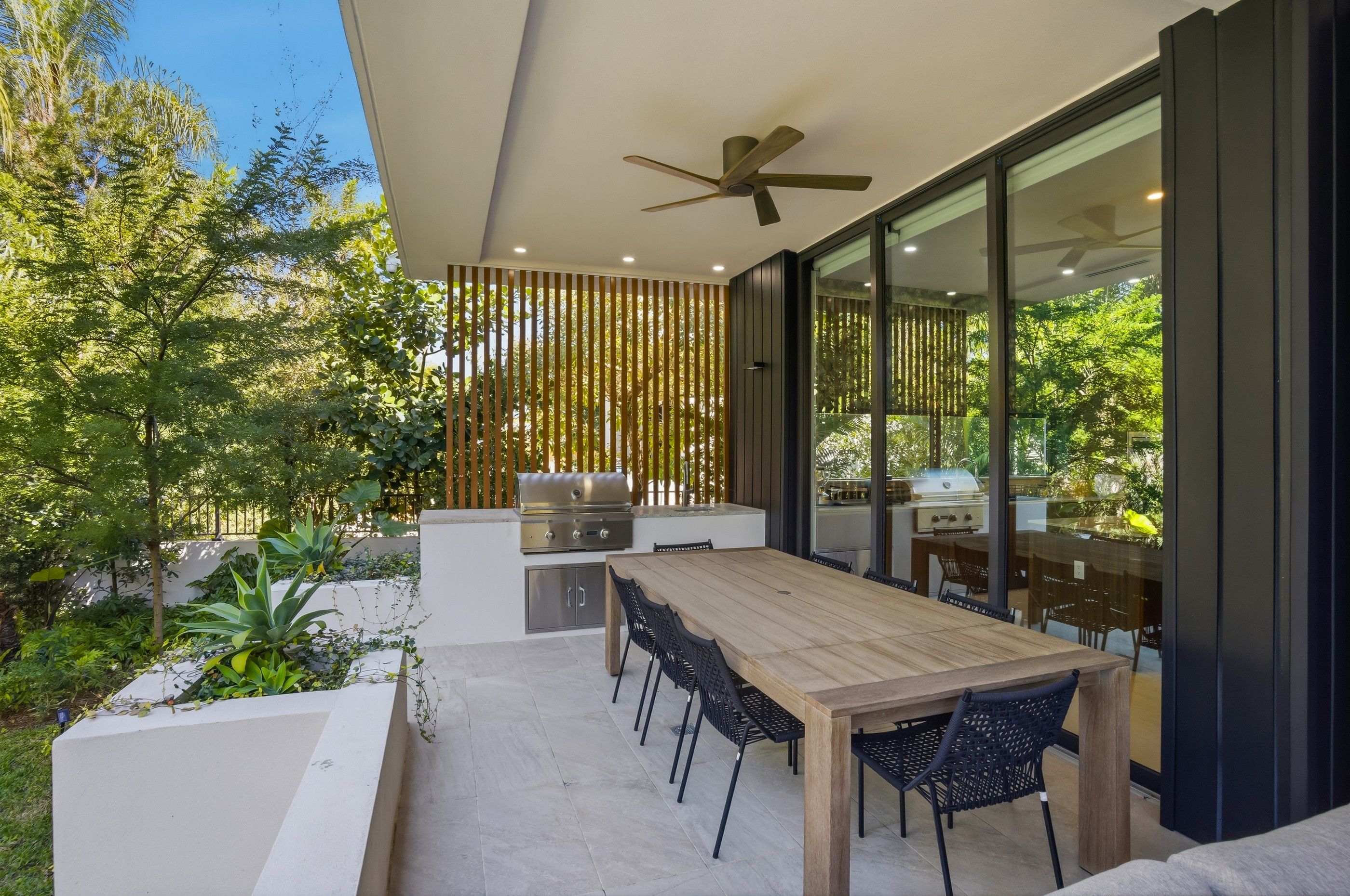 4354 Alton Road Miami Beach FL 33140