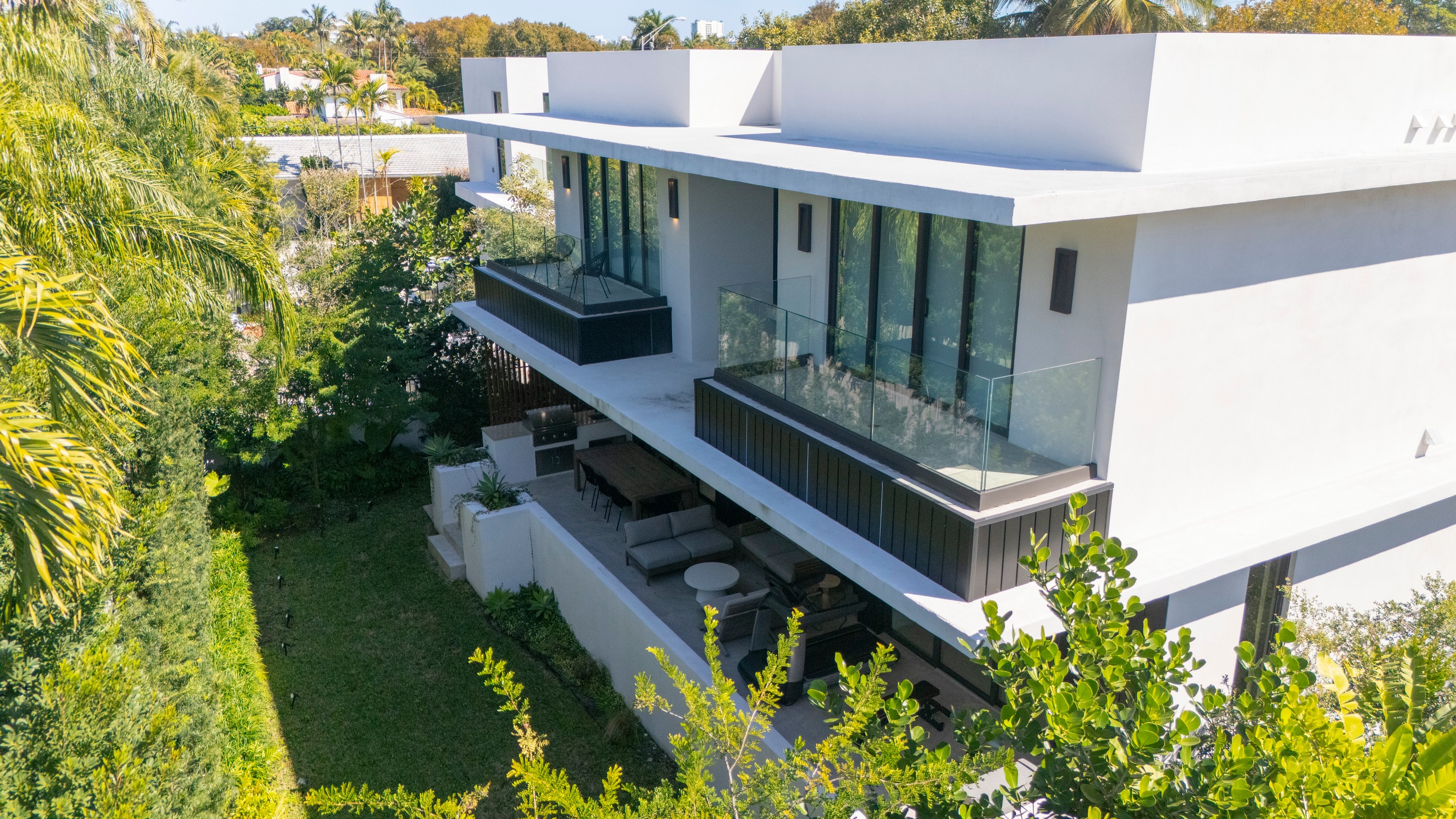 4354 Alton Road Miami Beach FL 33140