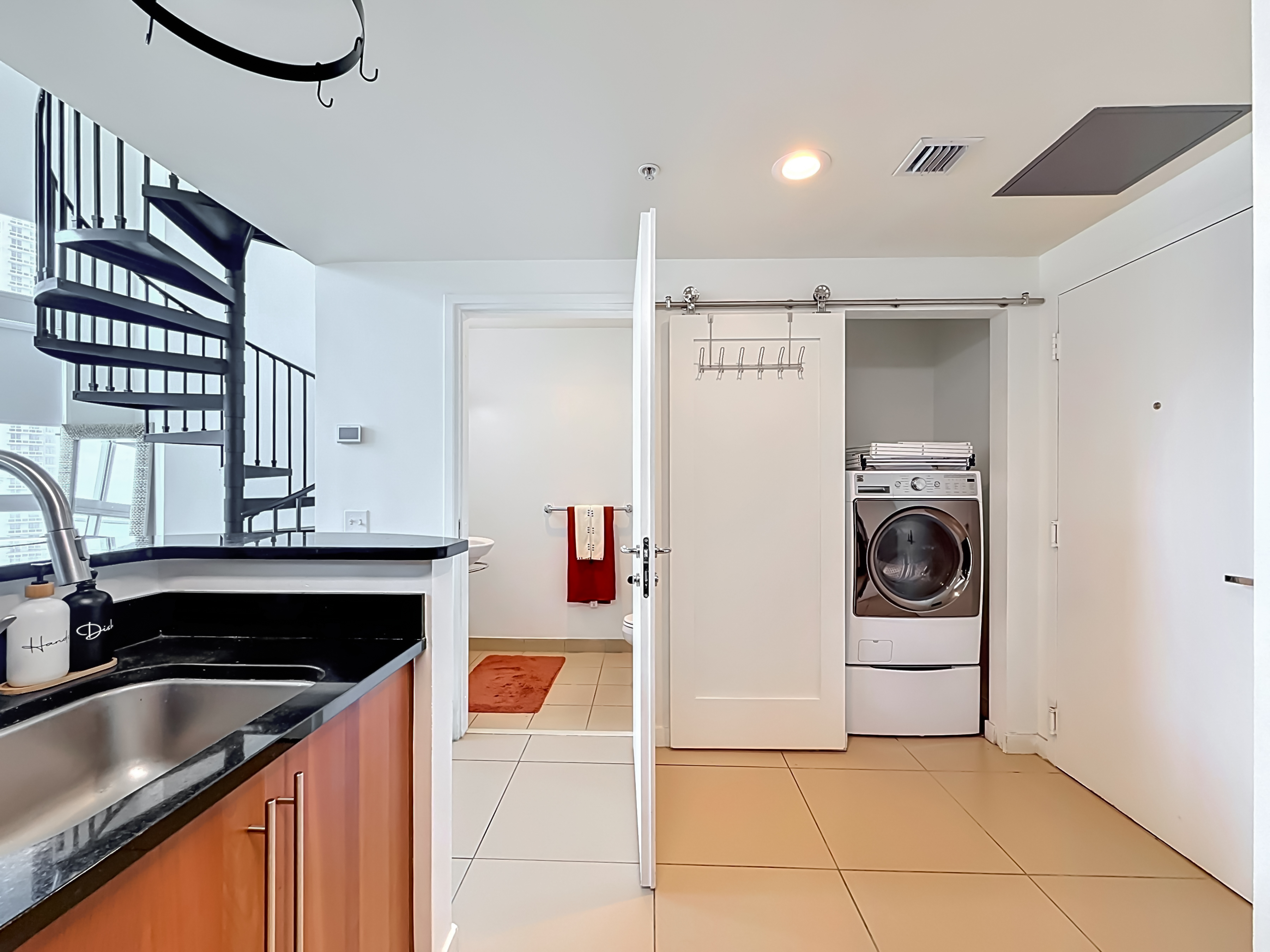 300 S Biscayne Boulevard Miami FL 33131