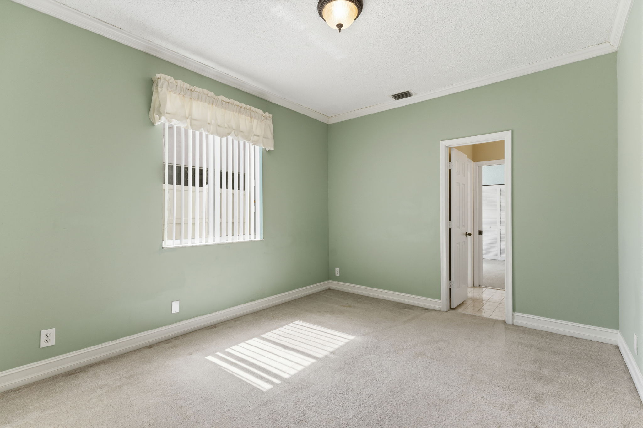 832 Heritage Drive Weston FL 33326