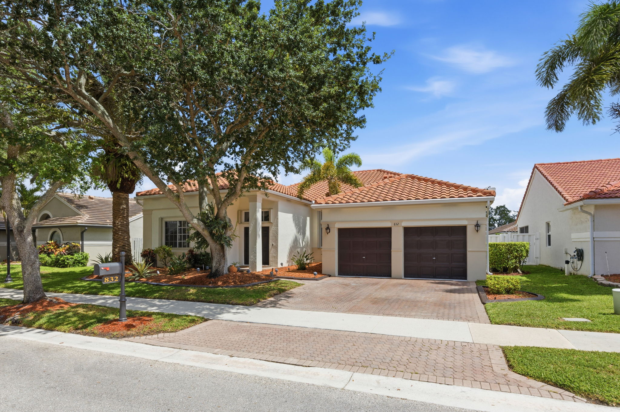 832 Heritage Drive Weston FL 33326