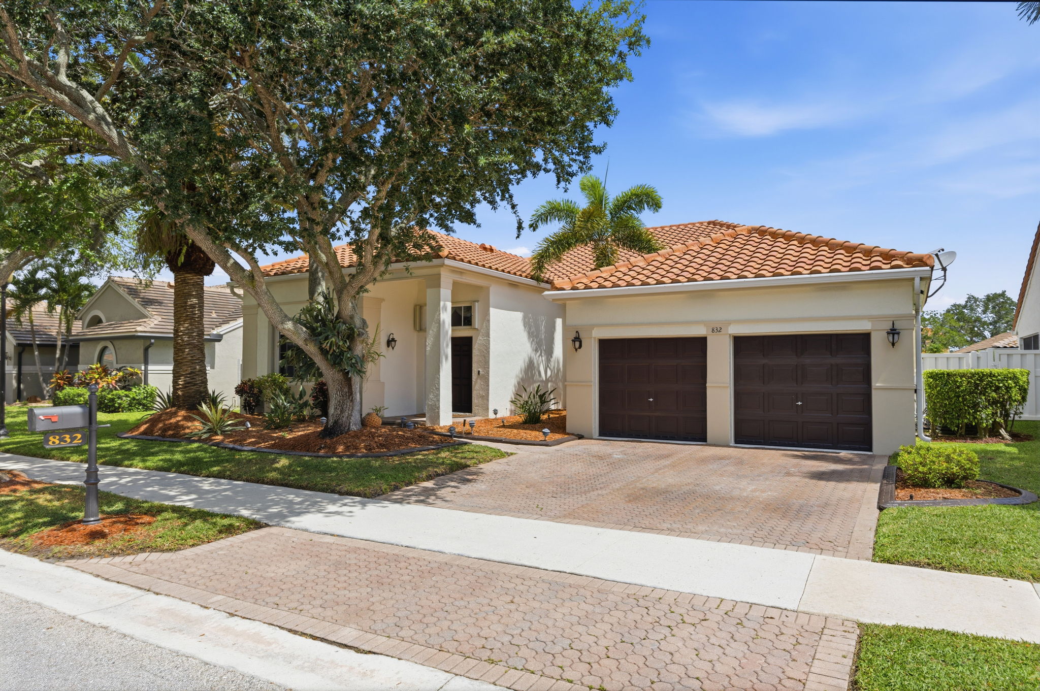 832 Heritage Drive Weston FL 33326