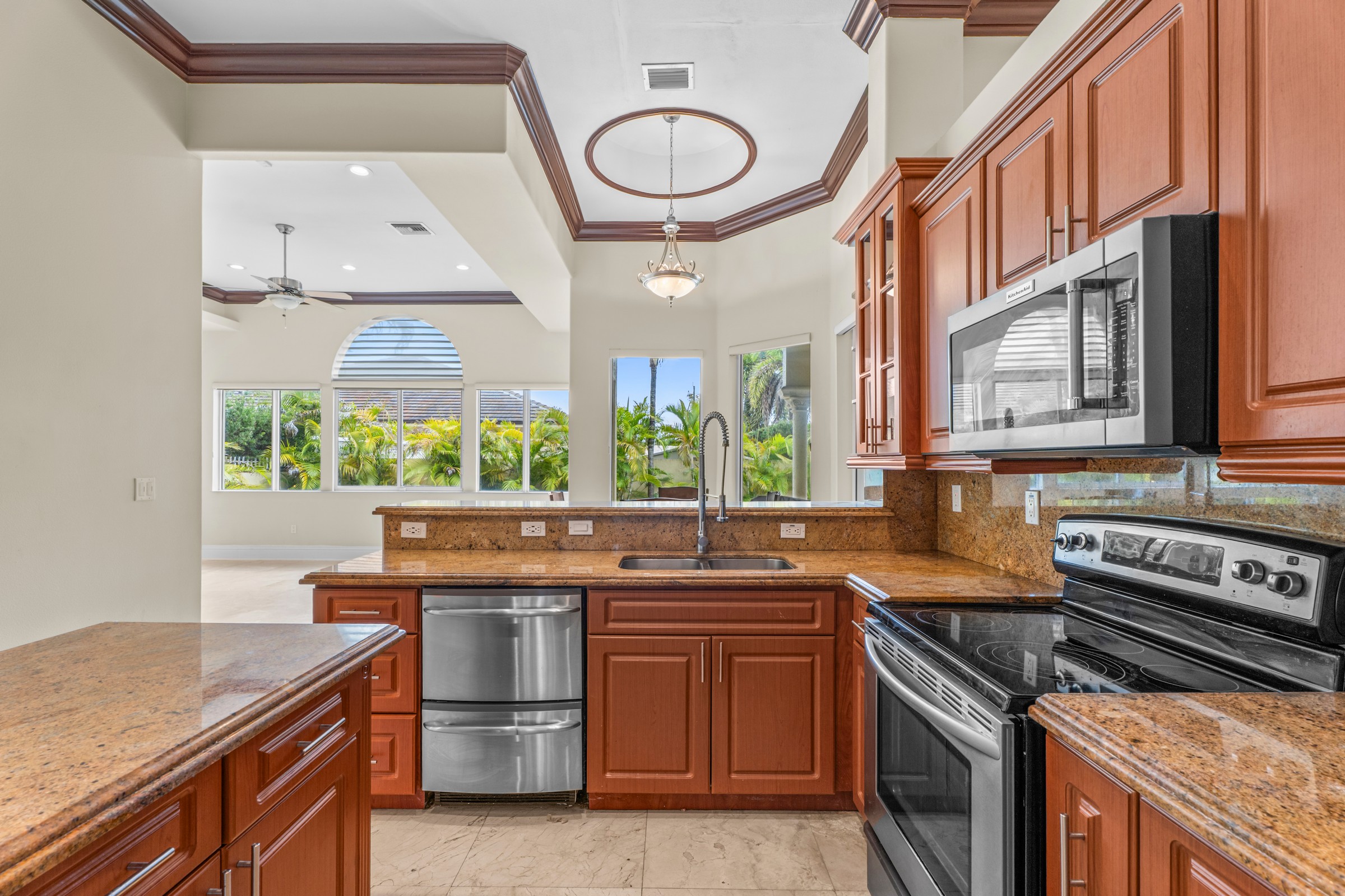 2665 NW 100th Avenue Doral FL 33172