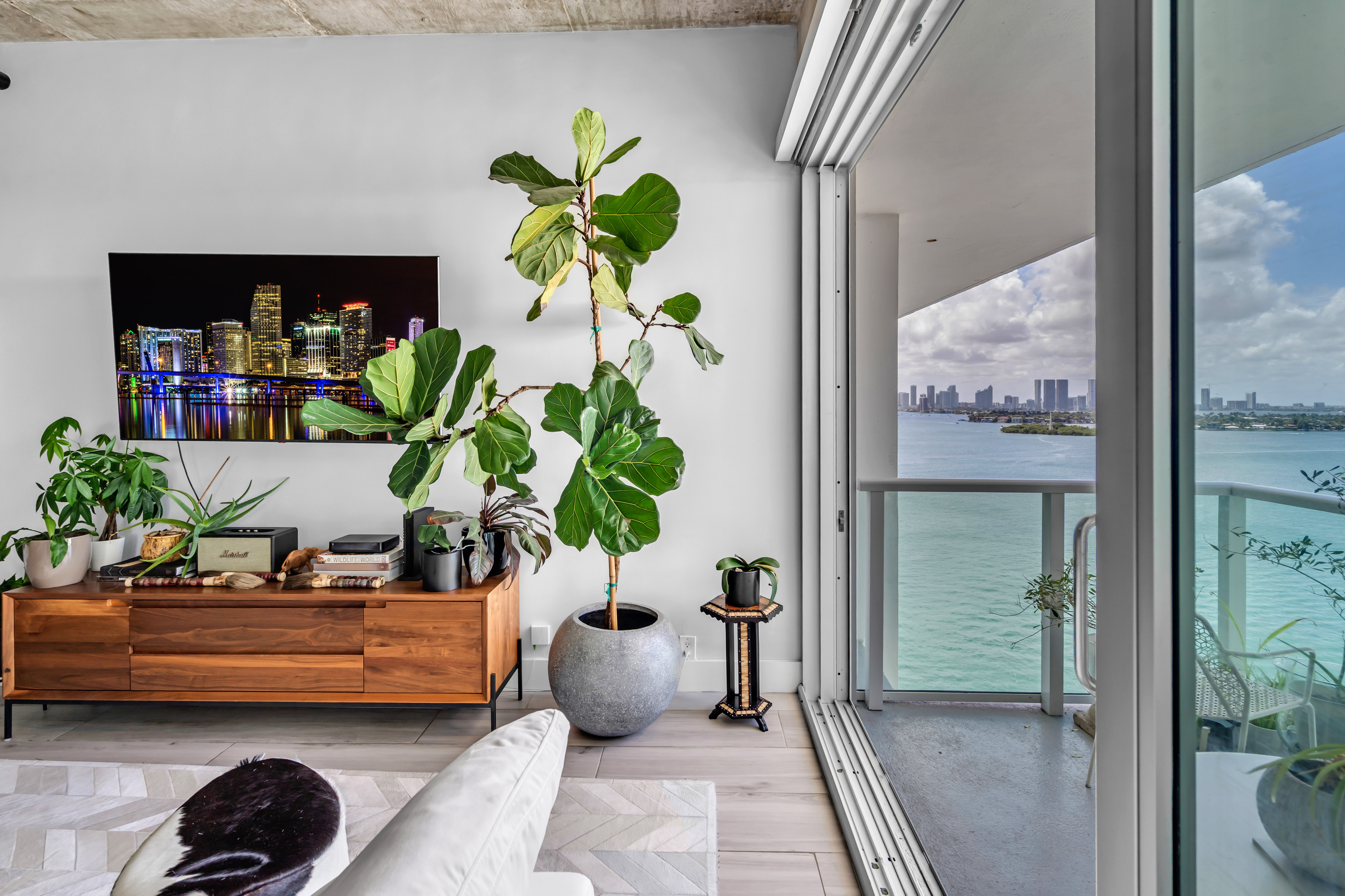 1000 West Avenue Miami Beach FL 33139