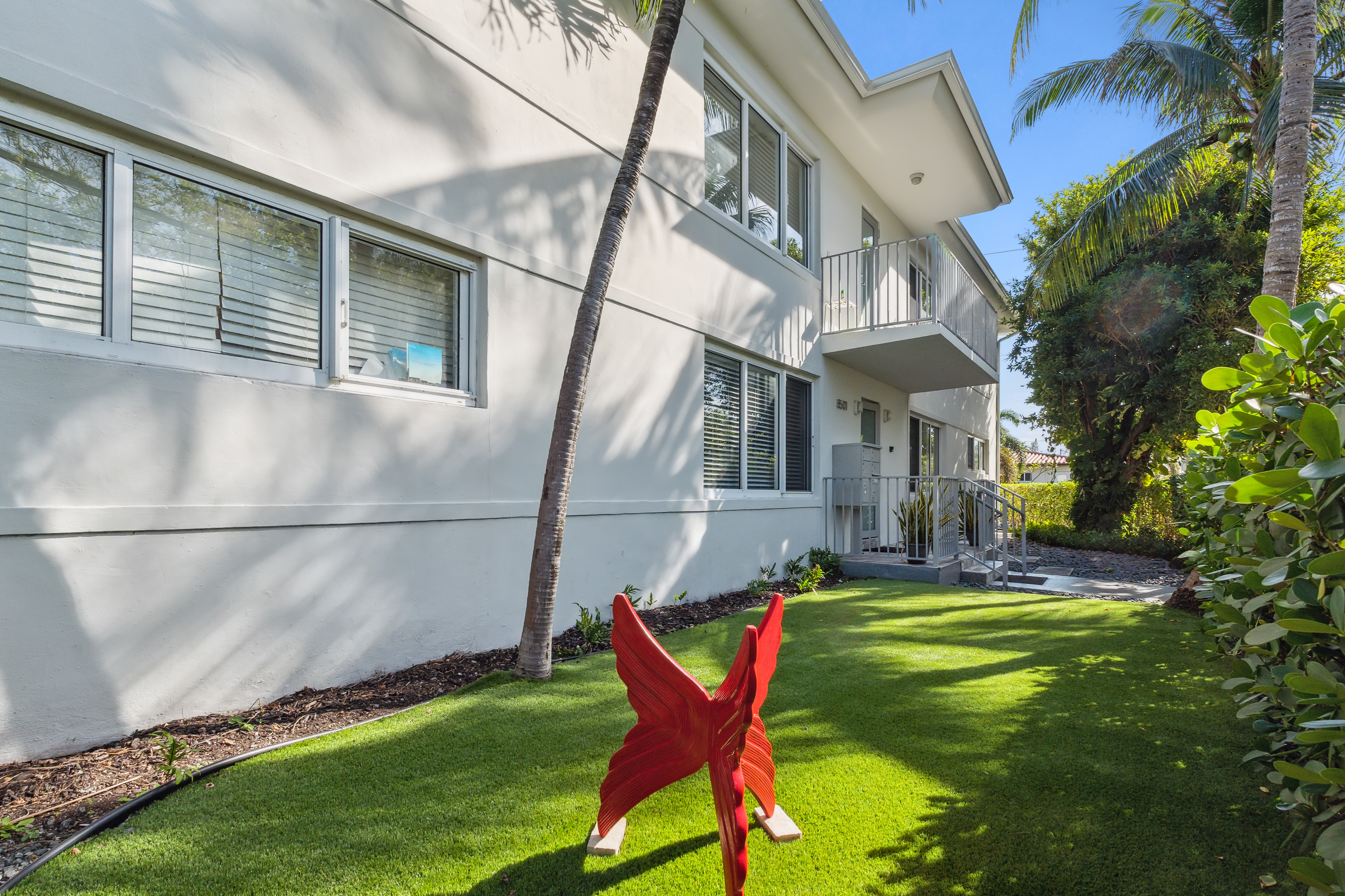 8501 Hawthorne Avenue Miami Beach FL 33141