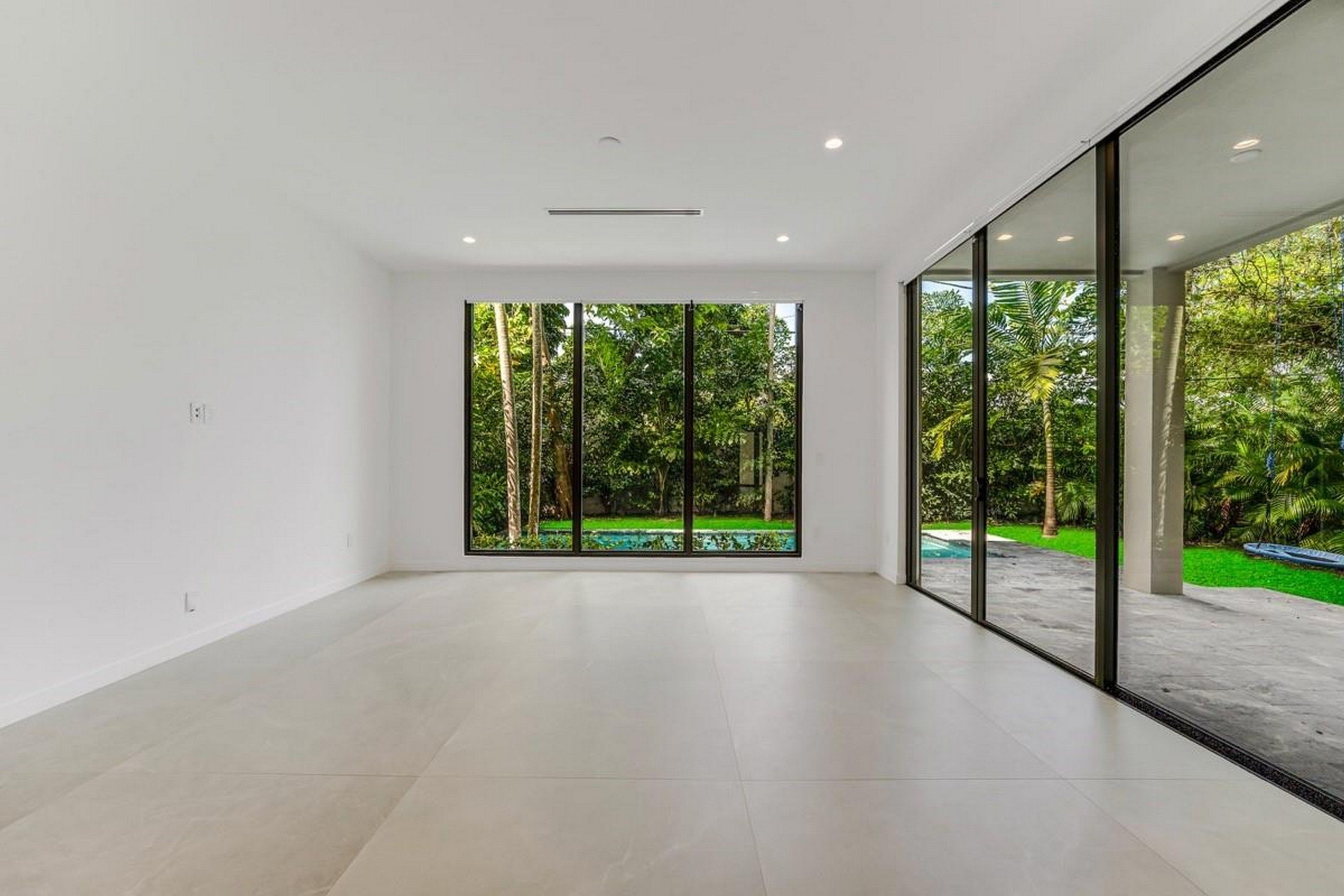 3741 Kumquat Avenue Miami FL 33133