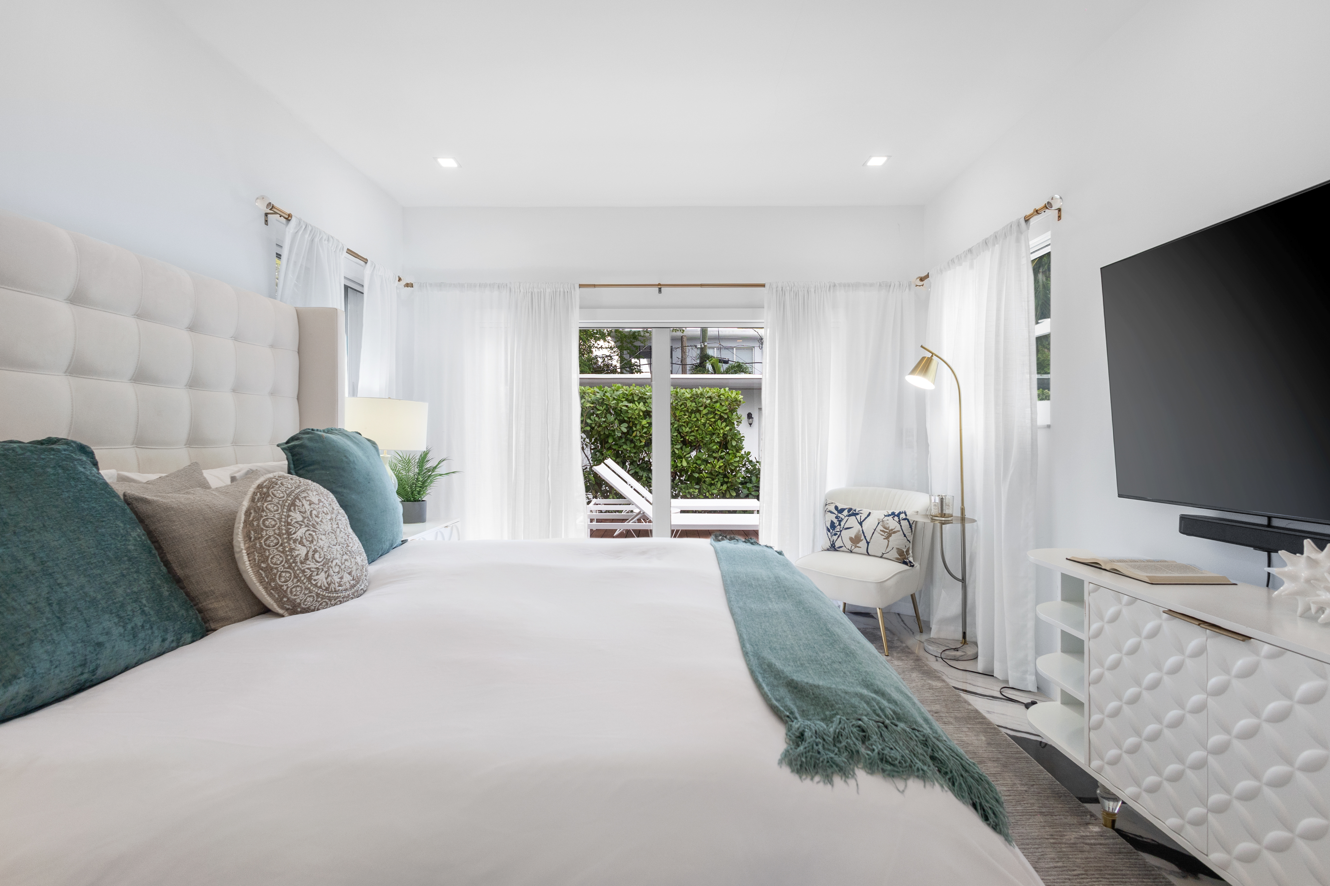 1544 Michigan Avenue Miami Beach FL 33139
