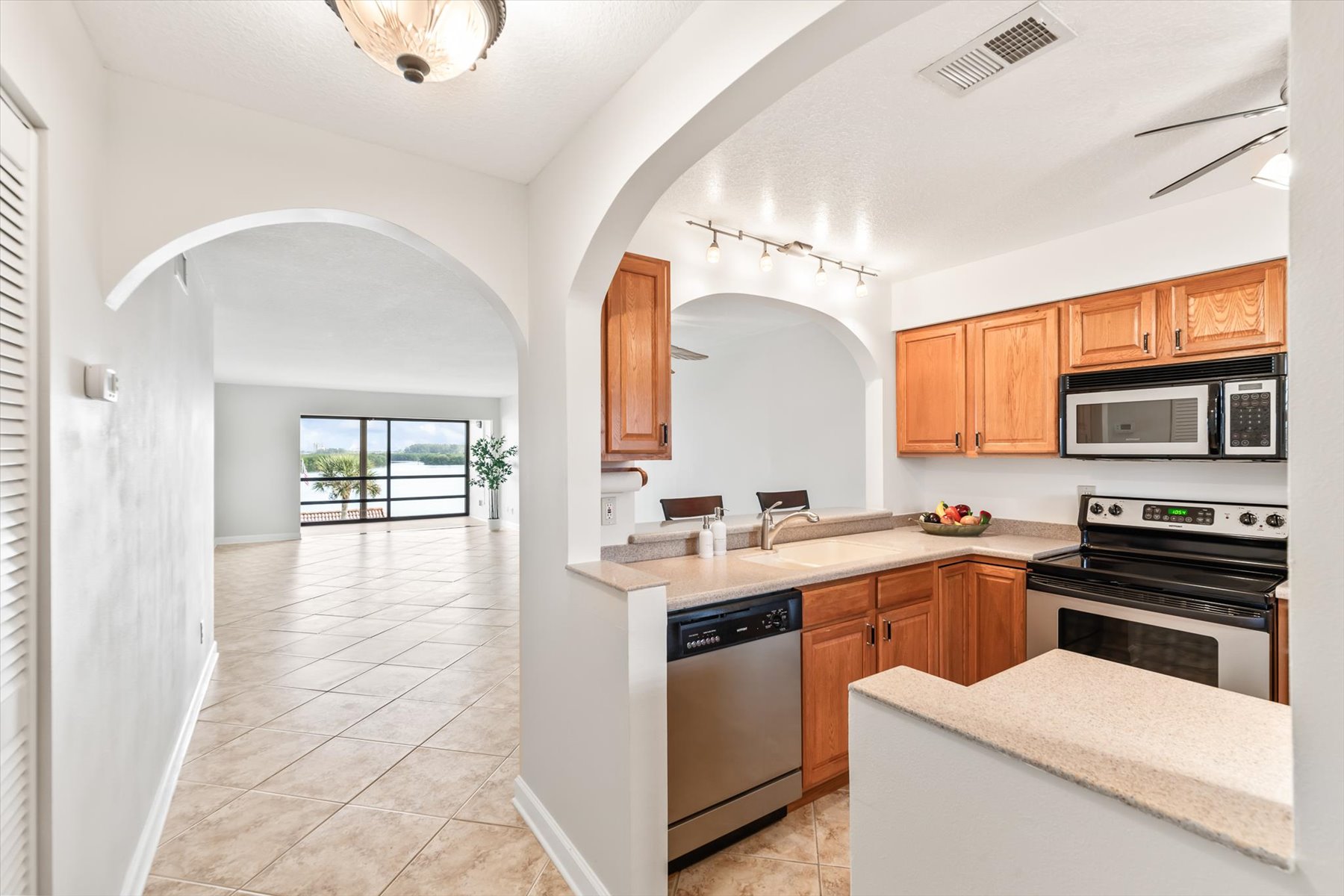 1611 Minutemen Causeway Cocoa Beach FL 32931