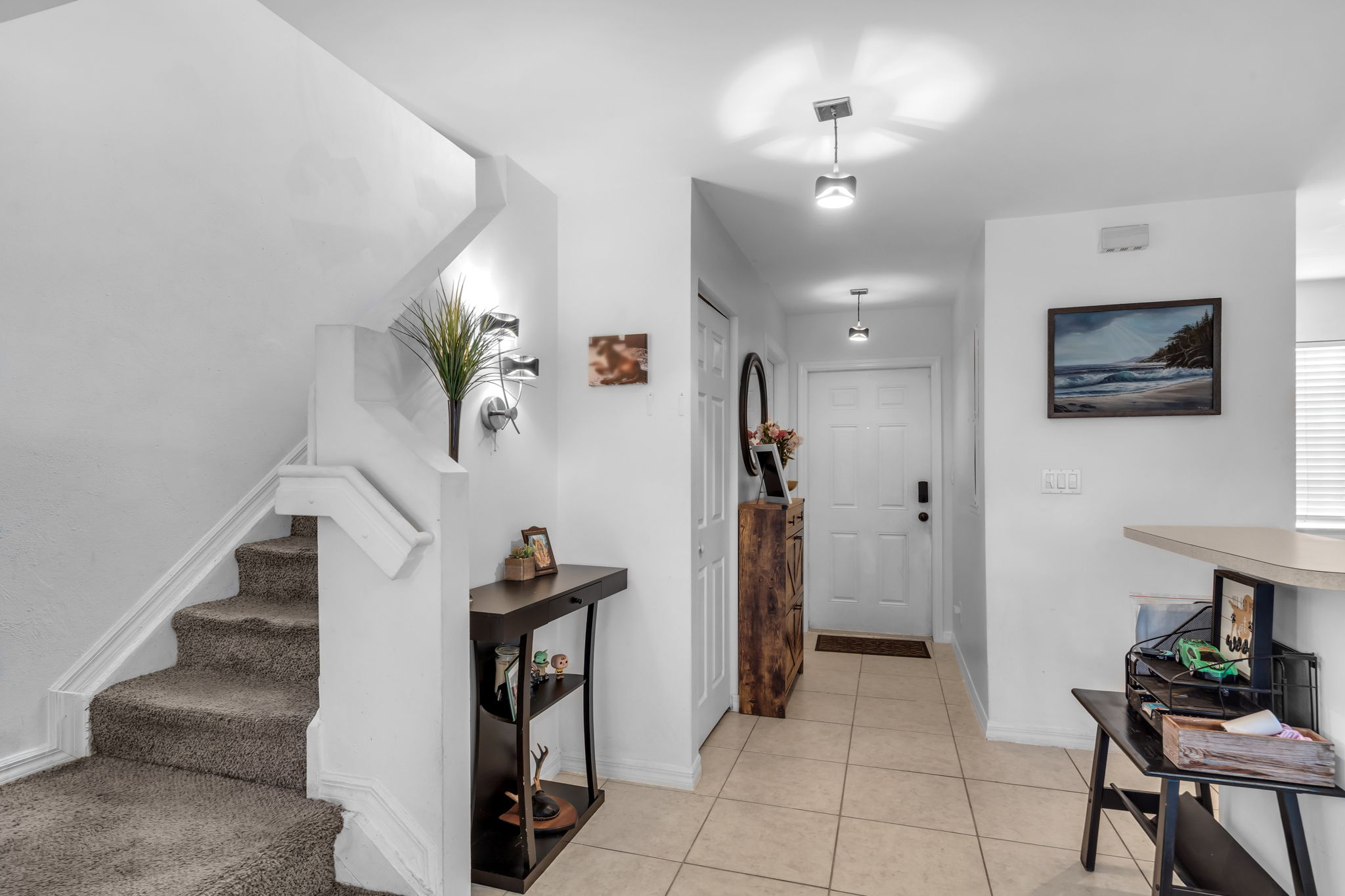 212 NE 3rd Street Hallandale Beach FL 33009