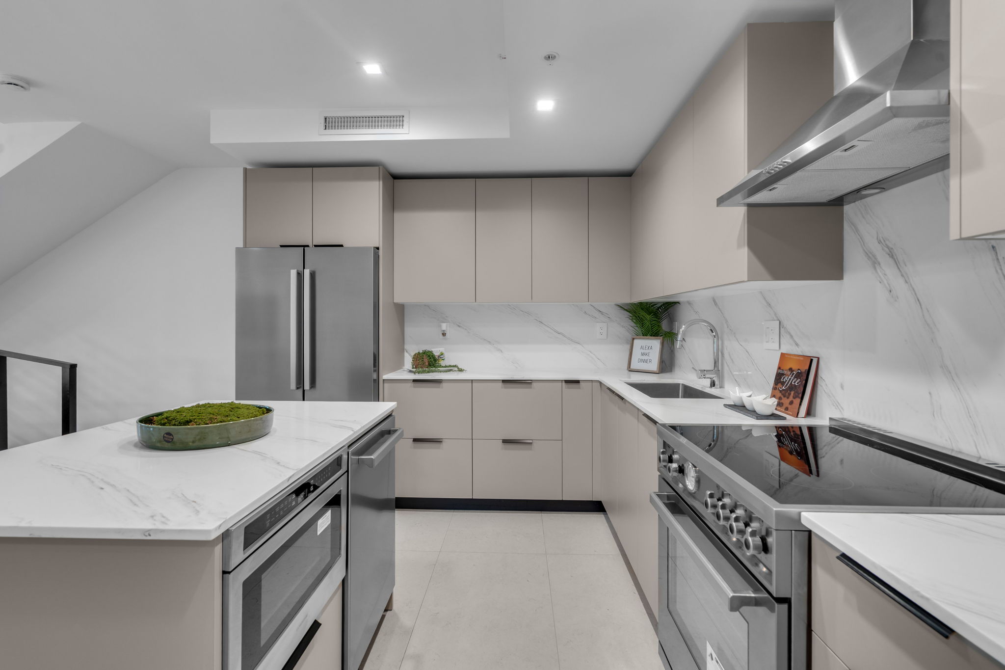 721 SW 11th Street Miami FL 33129