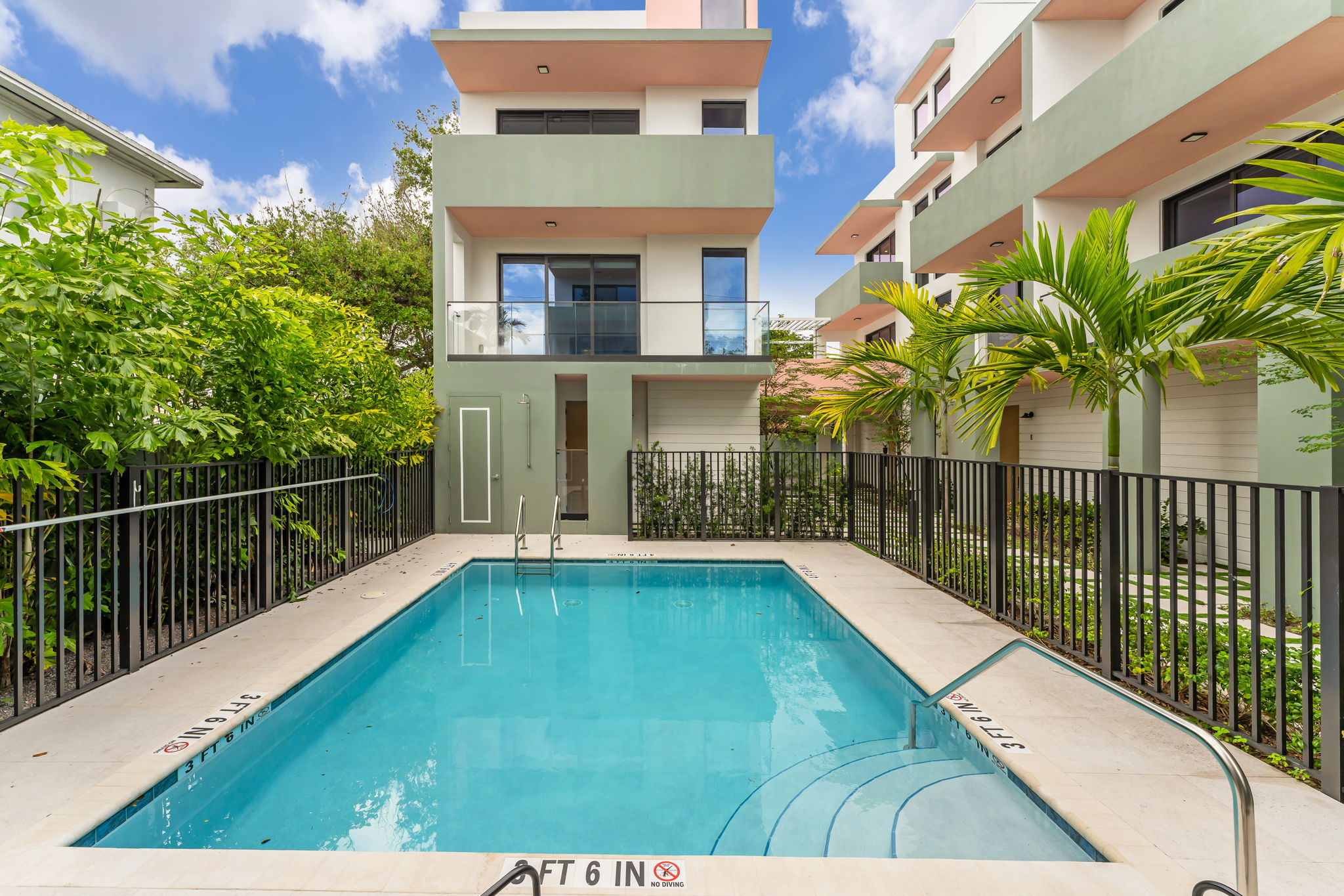 721 SW 11th Street Miami FL 33129