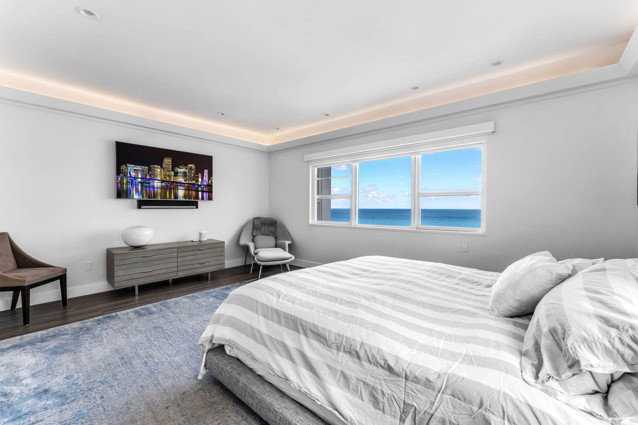 4925 Collins Avenue Miami Beach FL 33140