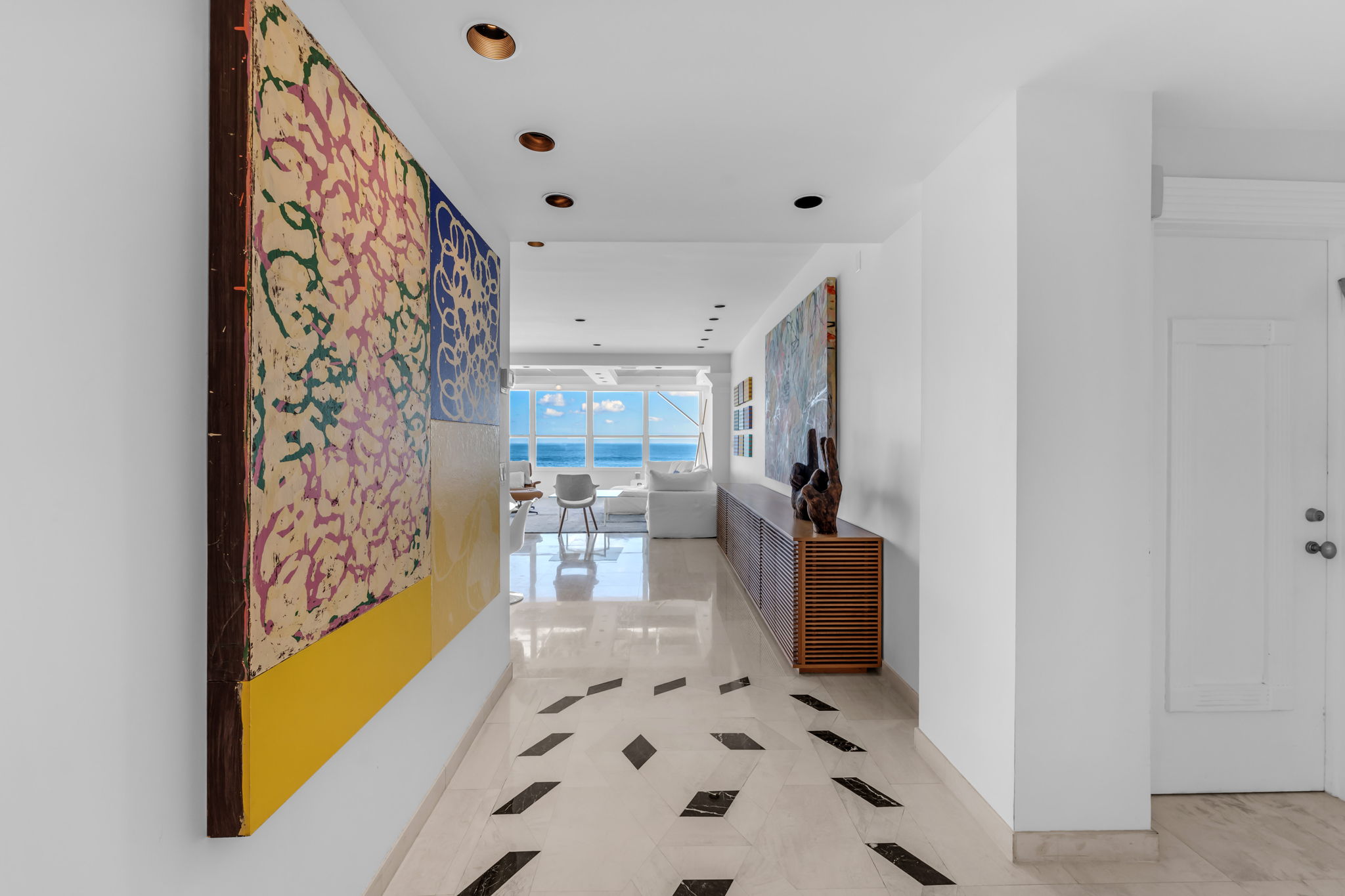 4925 Collins Avenue Miami Beach FL 33140
