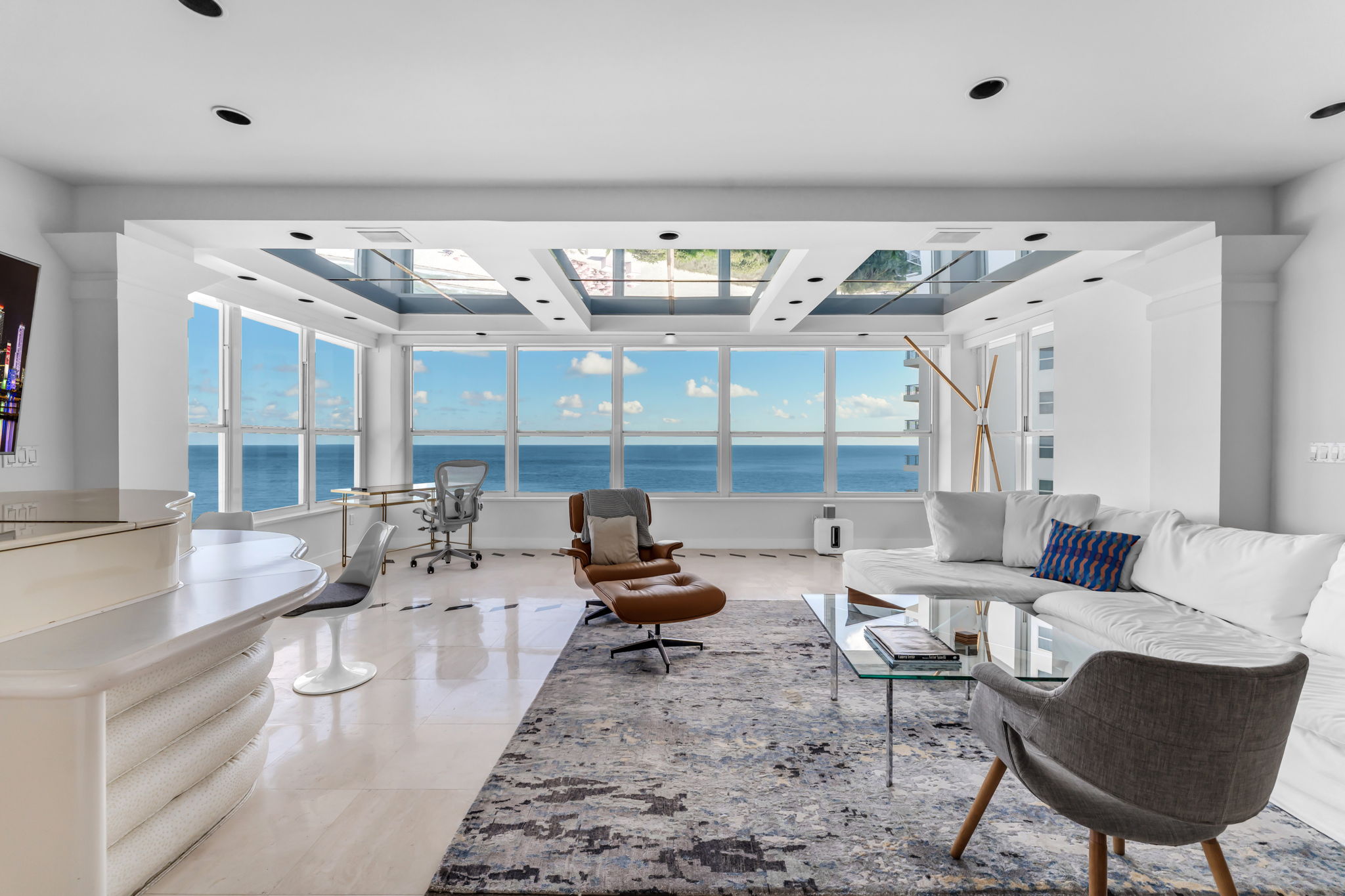 4925 Collins Avenue Miami Beach FL 33140