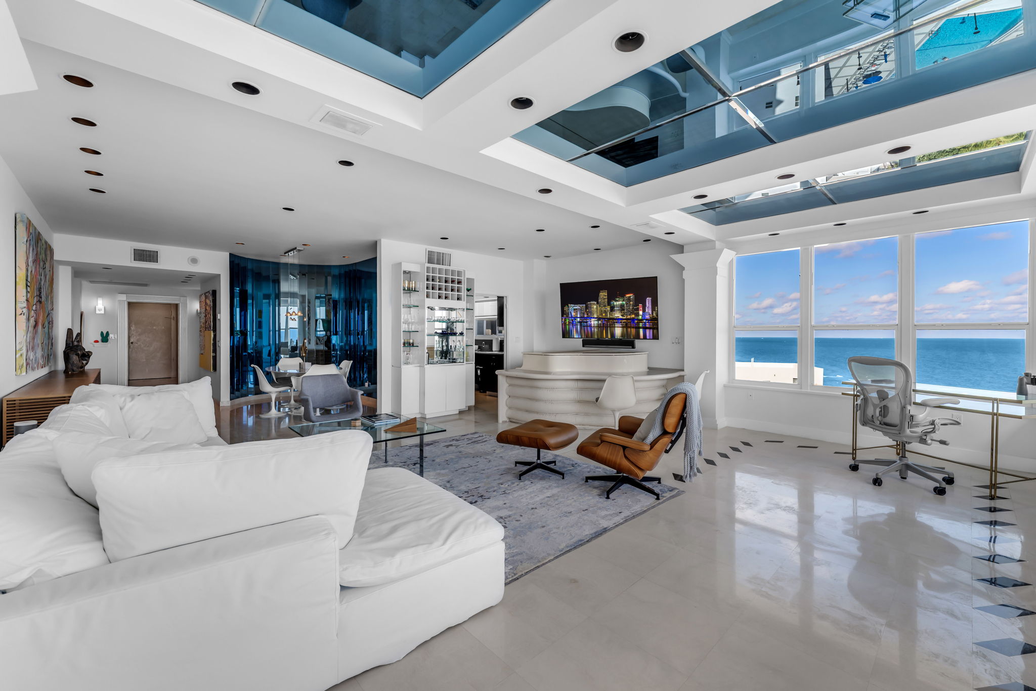 4925 Collins Avenue Miami Beach FL 33140