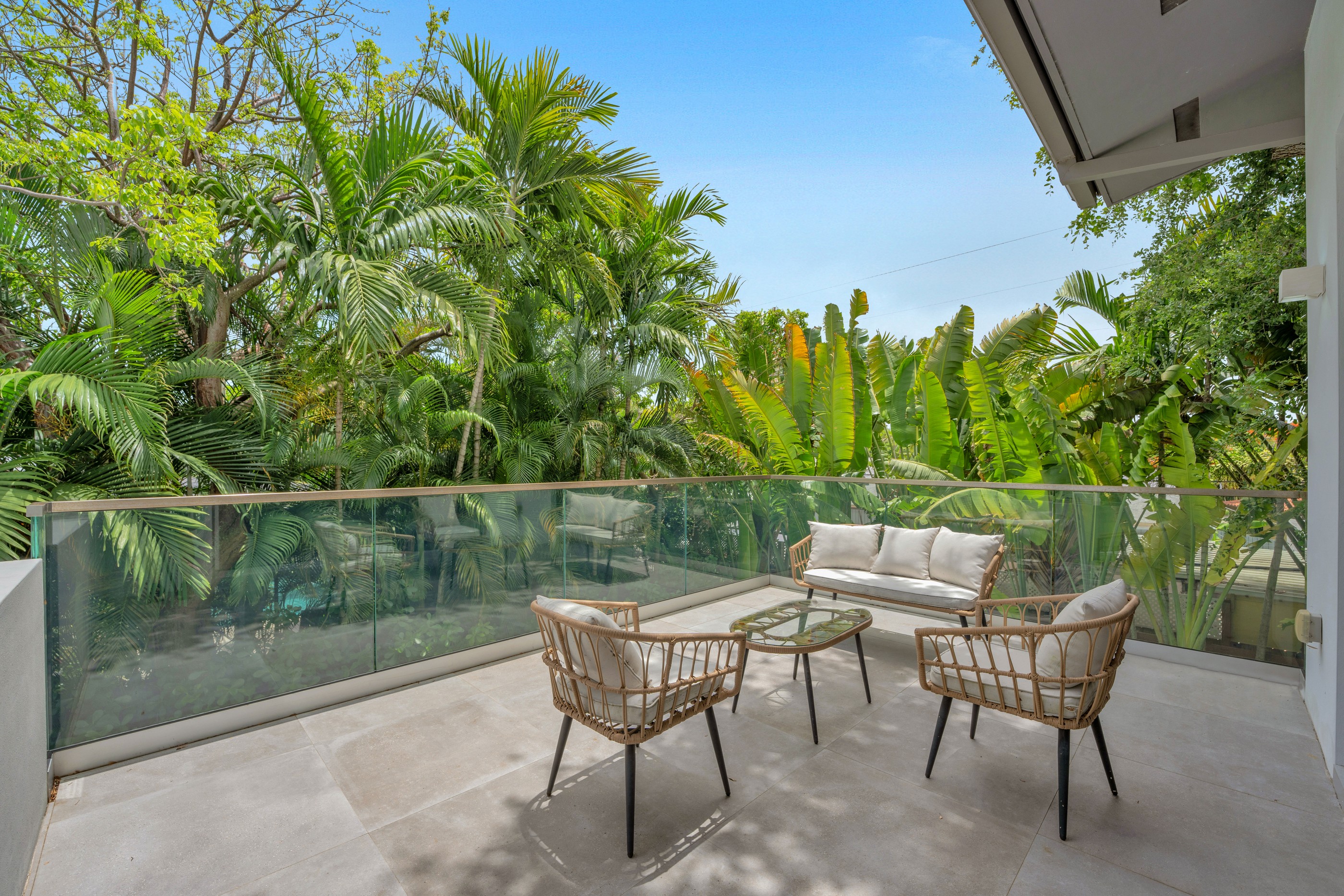 10 Samana Drive Miami FL 33133