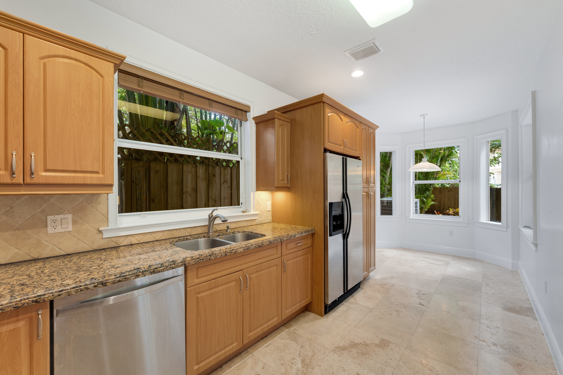 3060 Lime Court Miami FL 33133