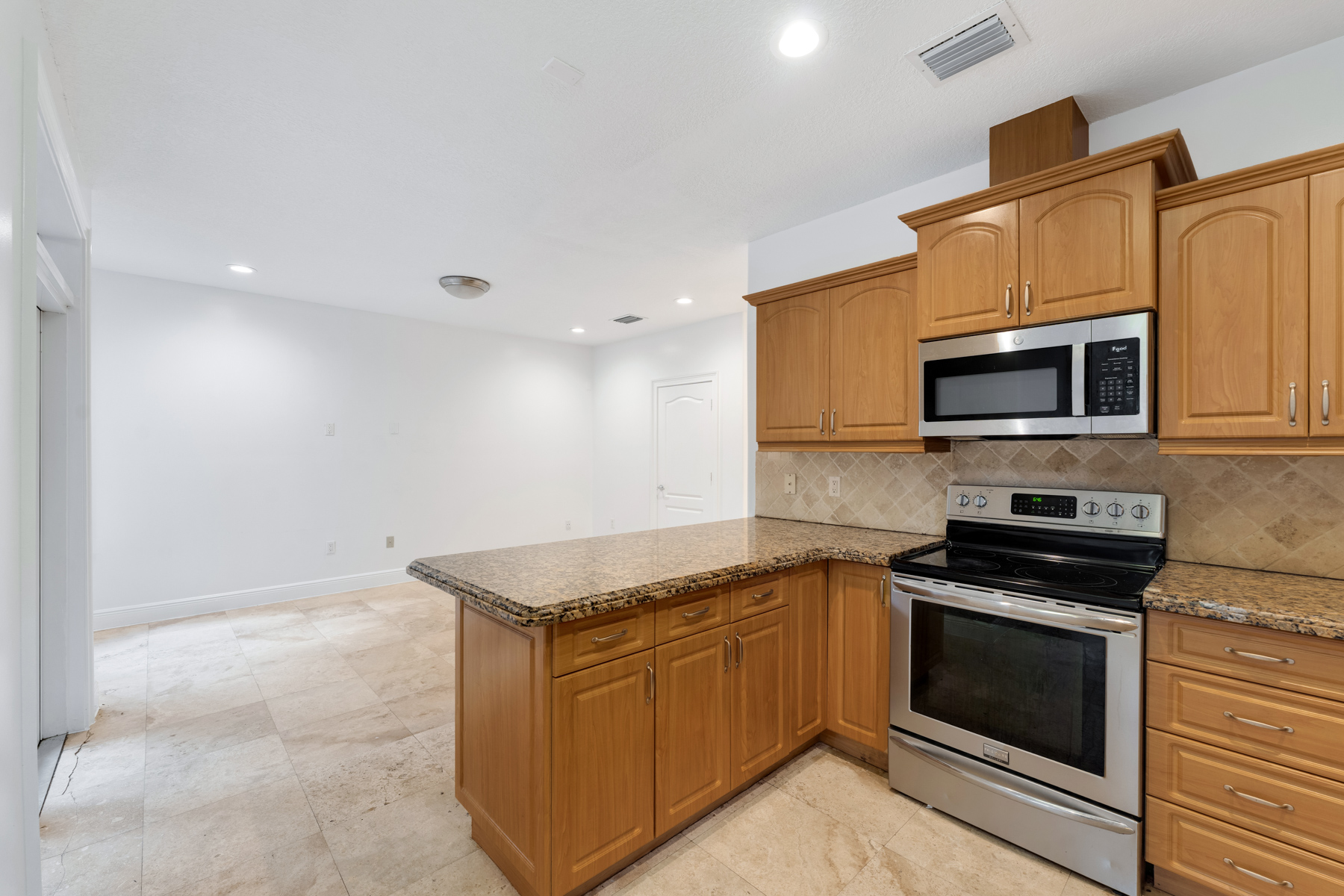 3060 Lime Court Miami FL 33133