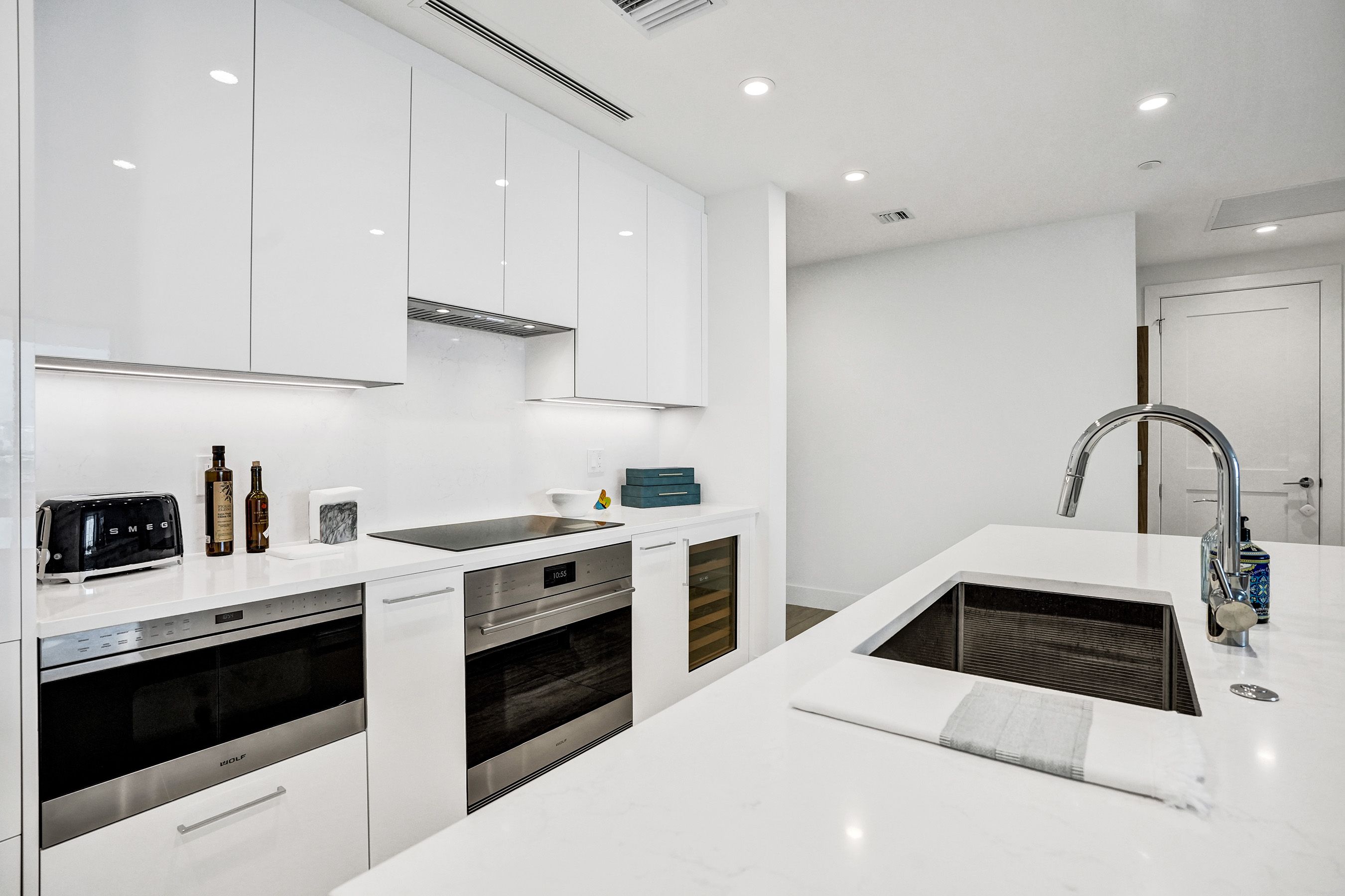 153 N Seabreeze Fort Lauderdale FL 33304