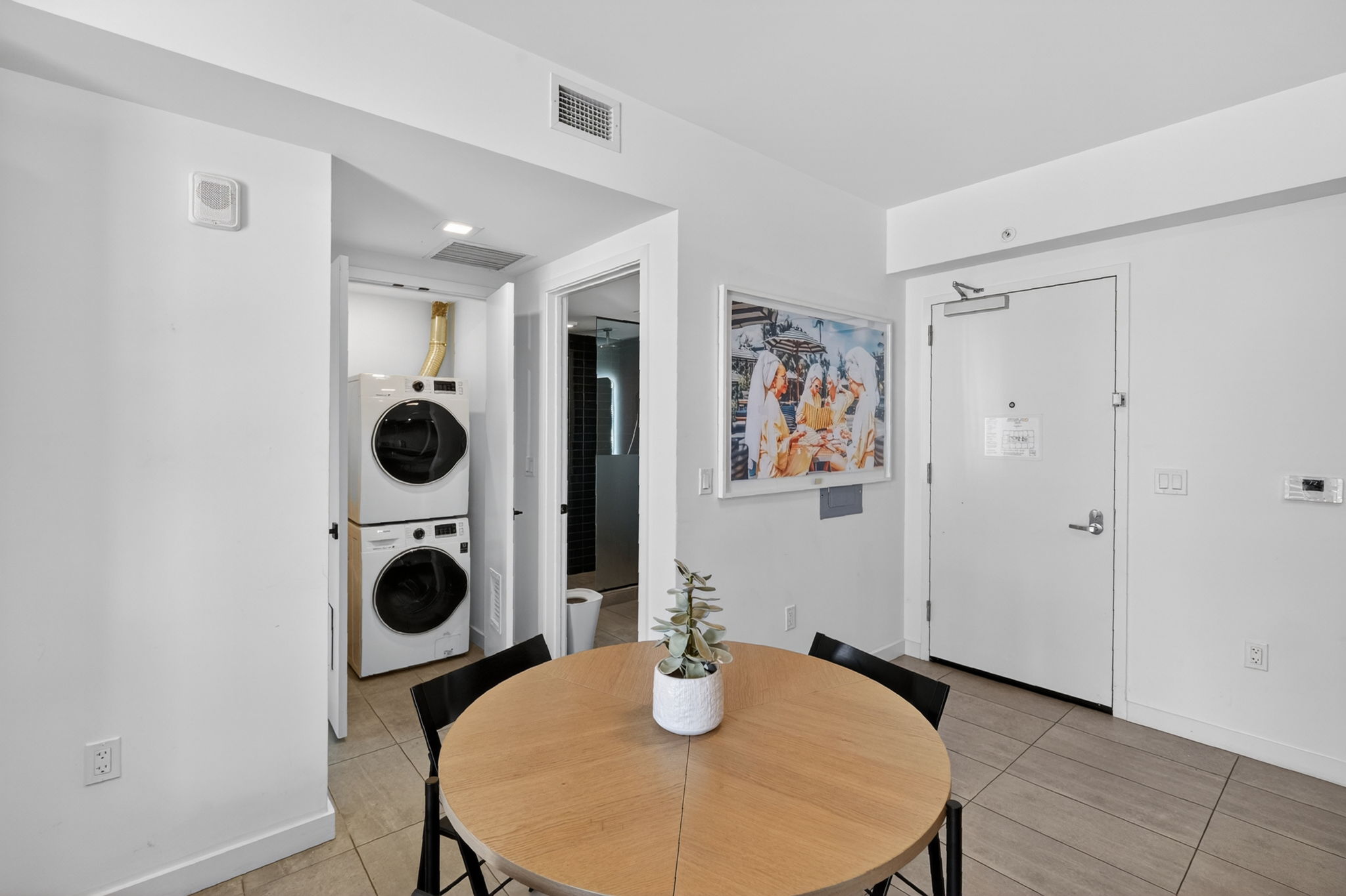 227 NE 2nd Street Miami FL 33132