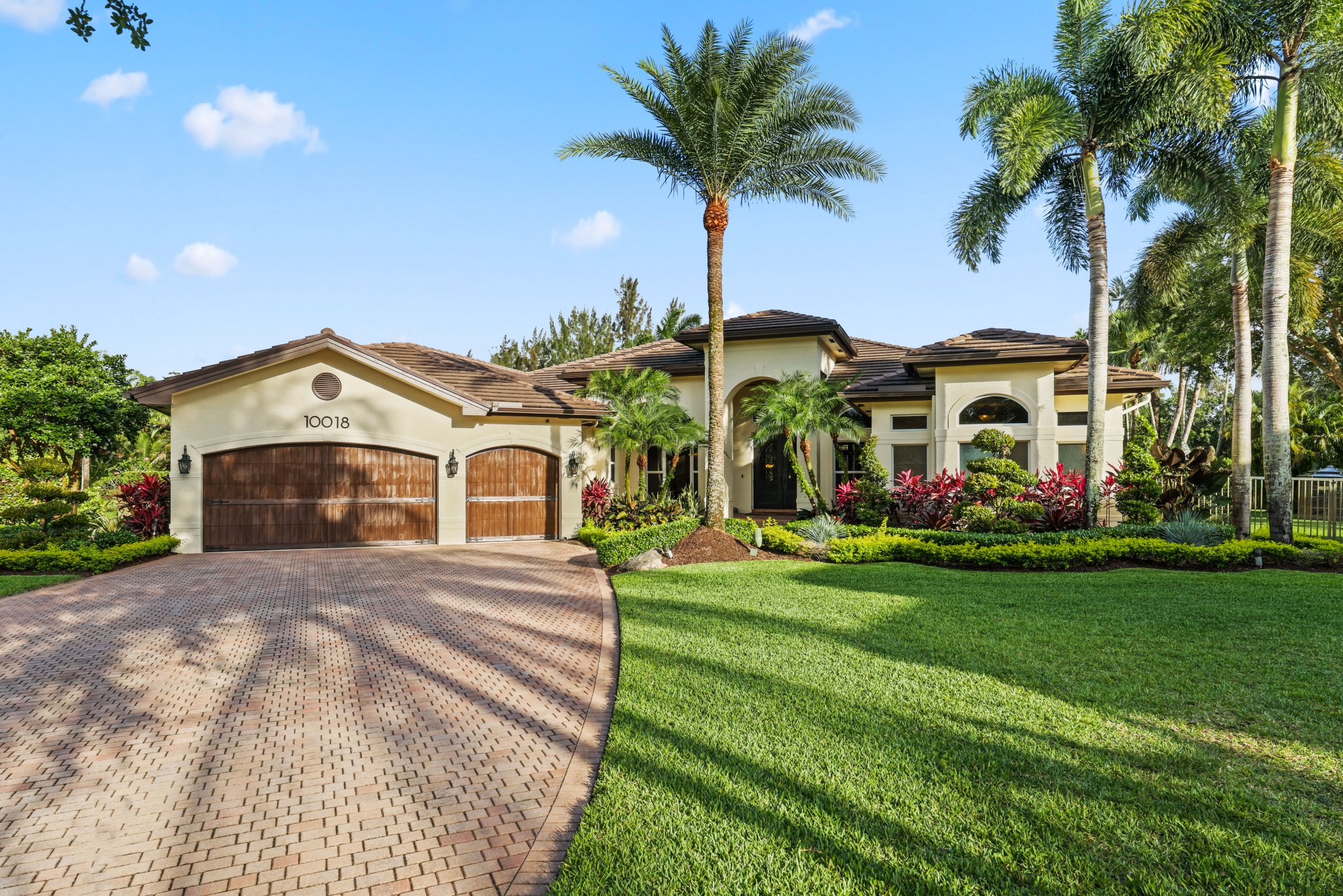 10018 Laurel Road Davie FL 33328