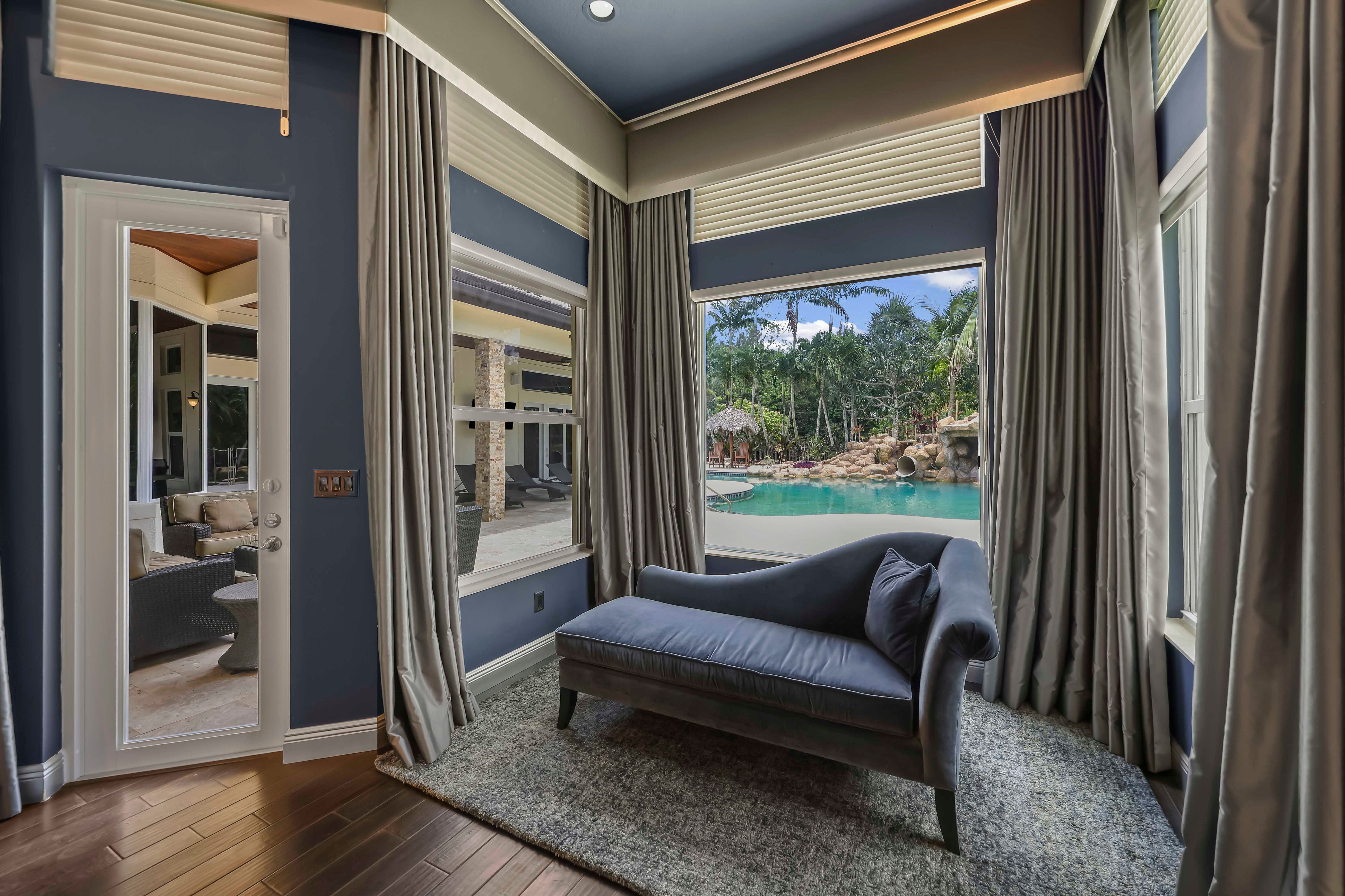 10018 Laurel Road Davie FL 33328