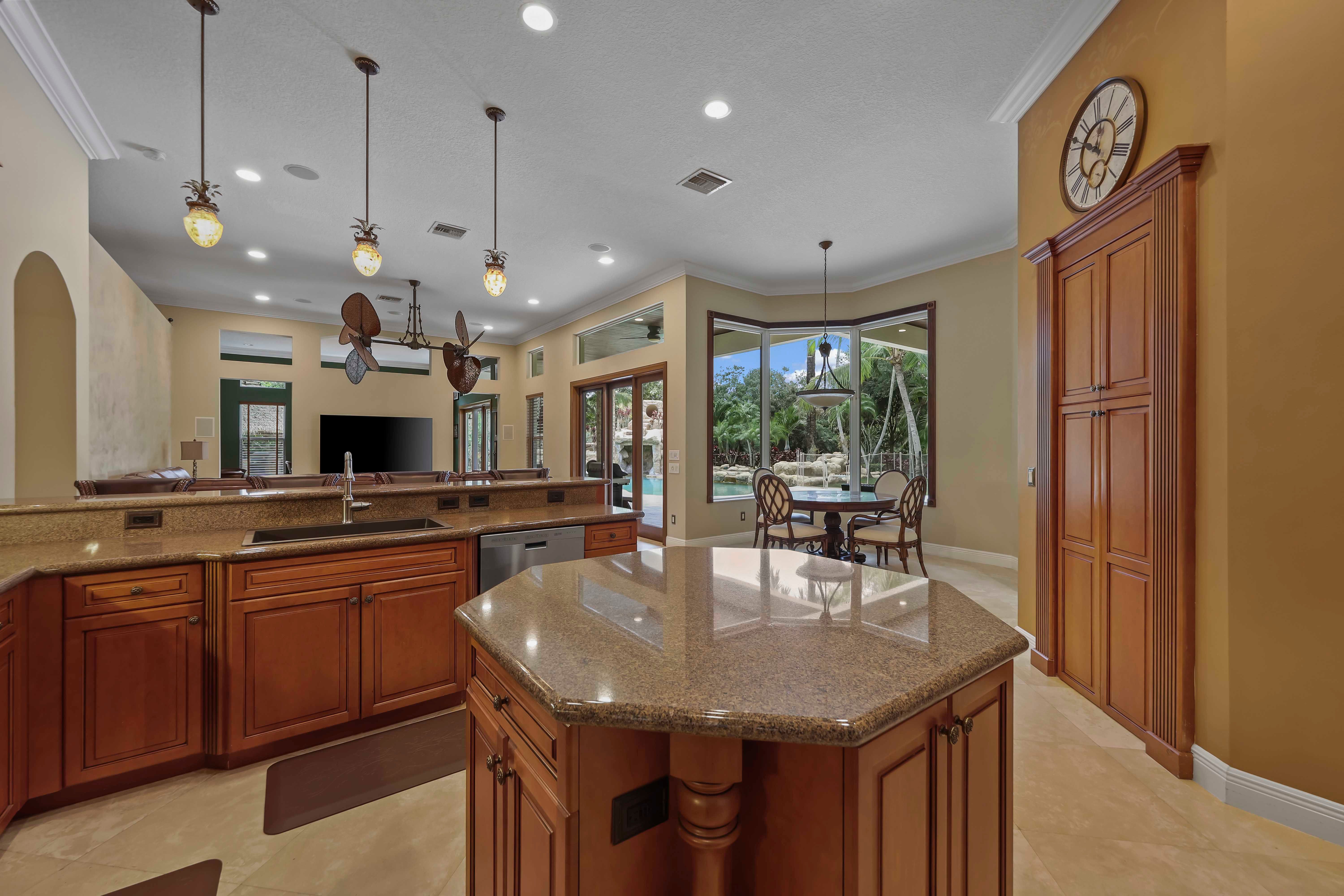 10018 Laurel Road Davie FL 33328