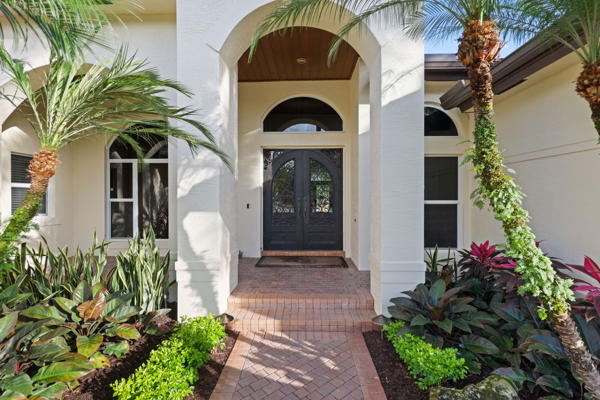 10018 Laurel Road Davie FL 33328