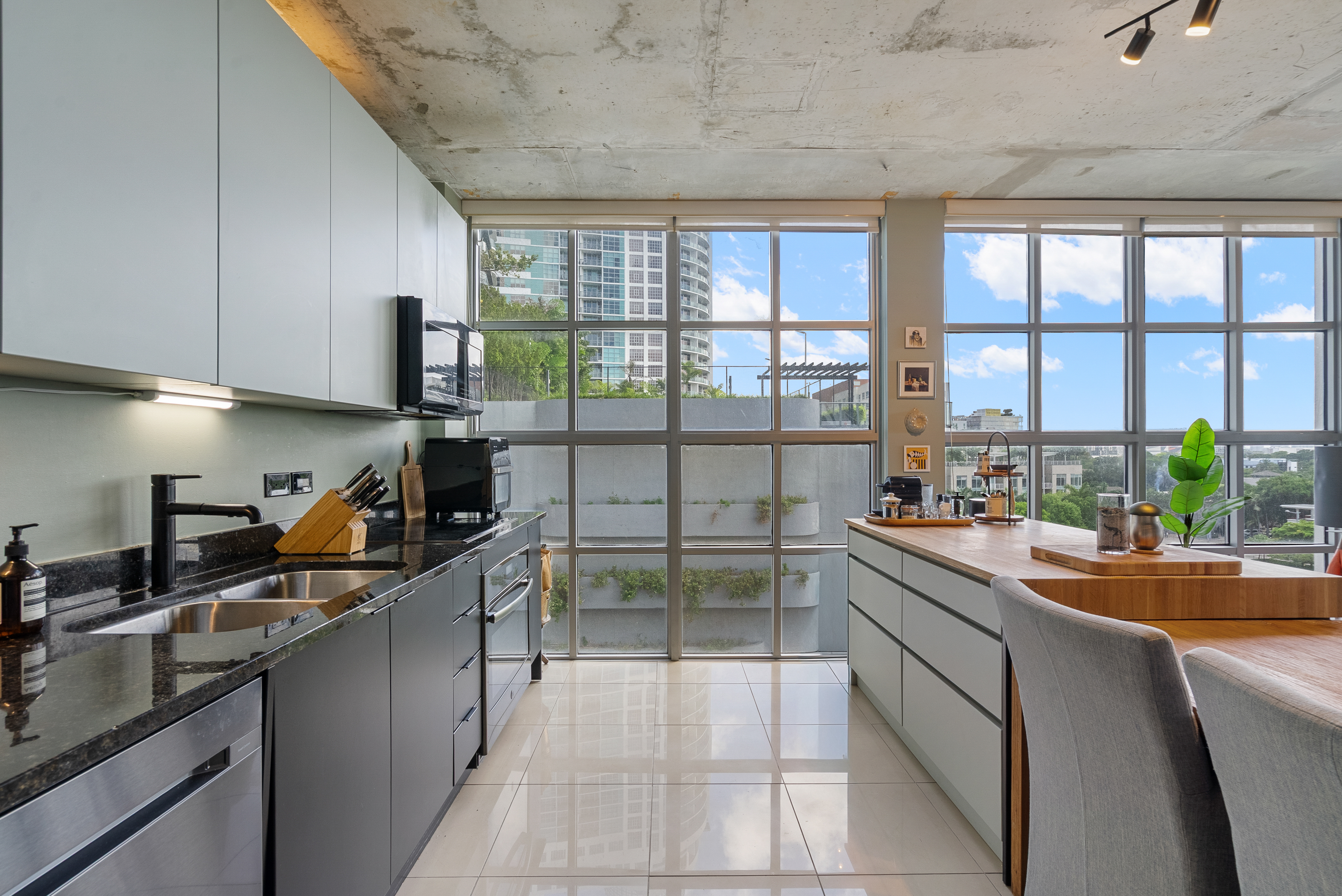 3451 NE 1st Avenue Miami FL 33137