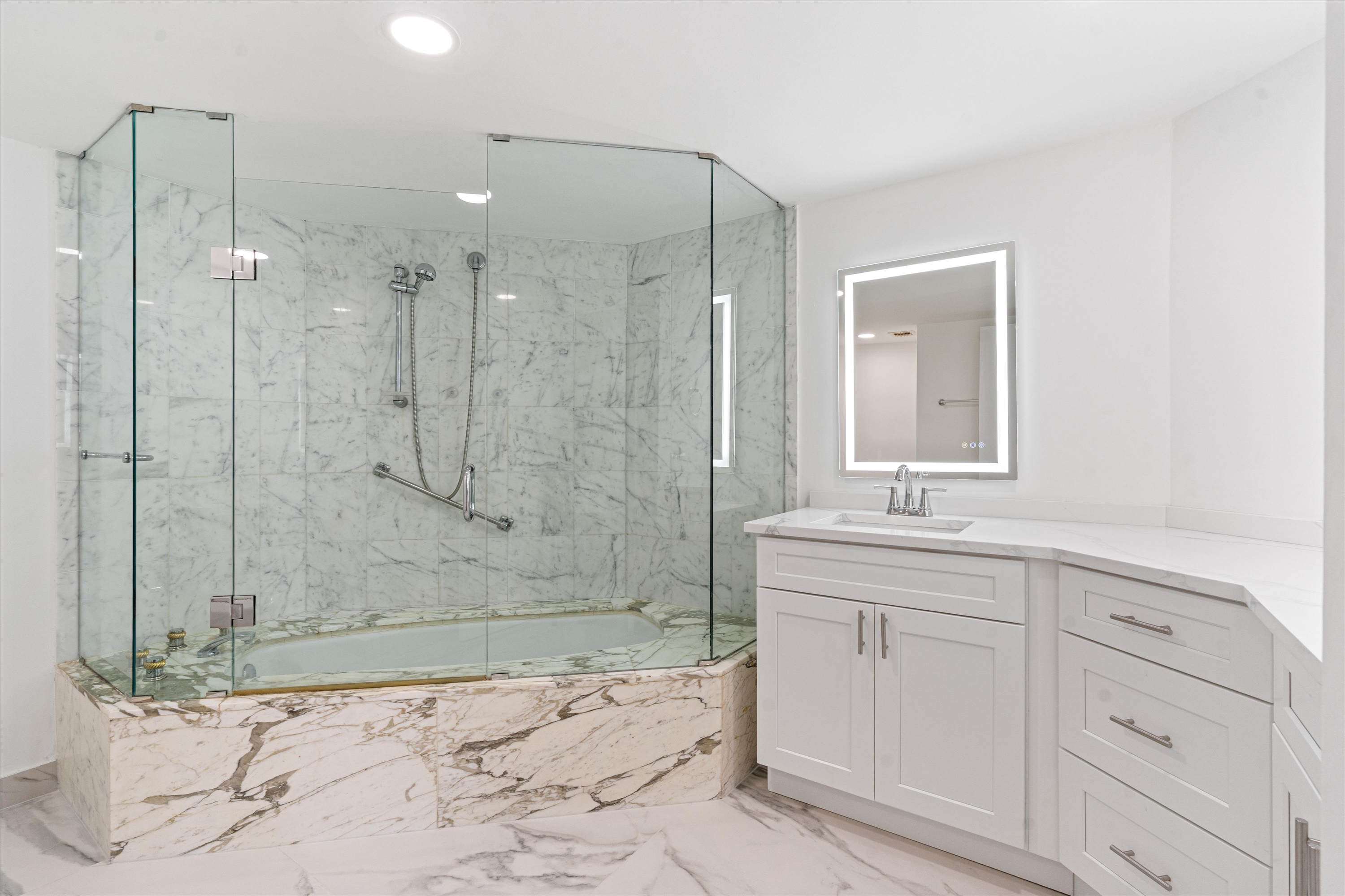 2100 S Ocean Lane Fort Lauderdale FL 33316
