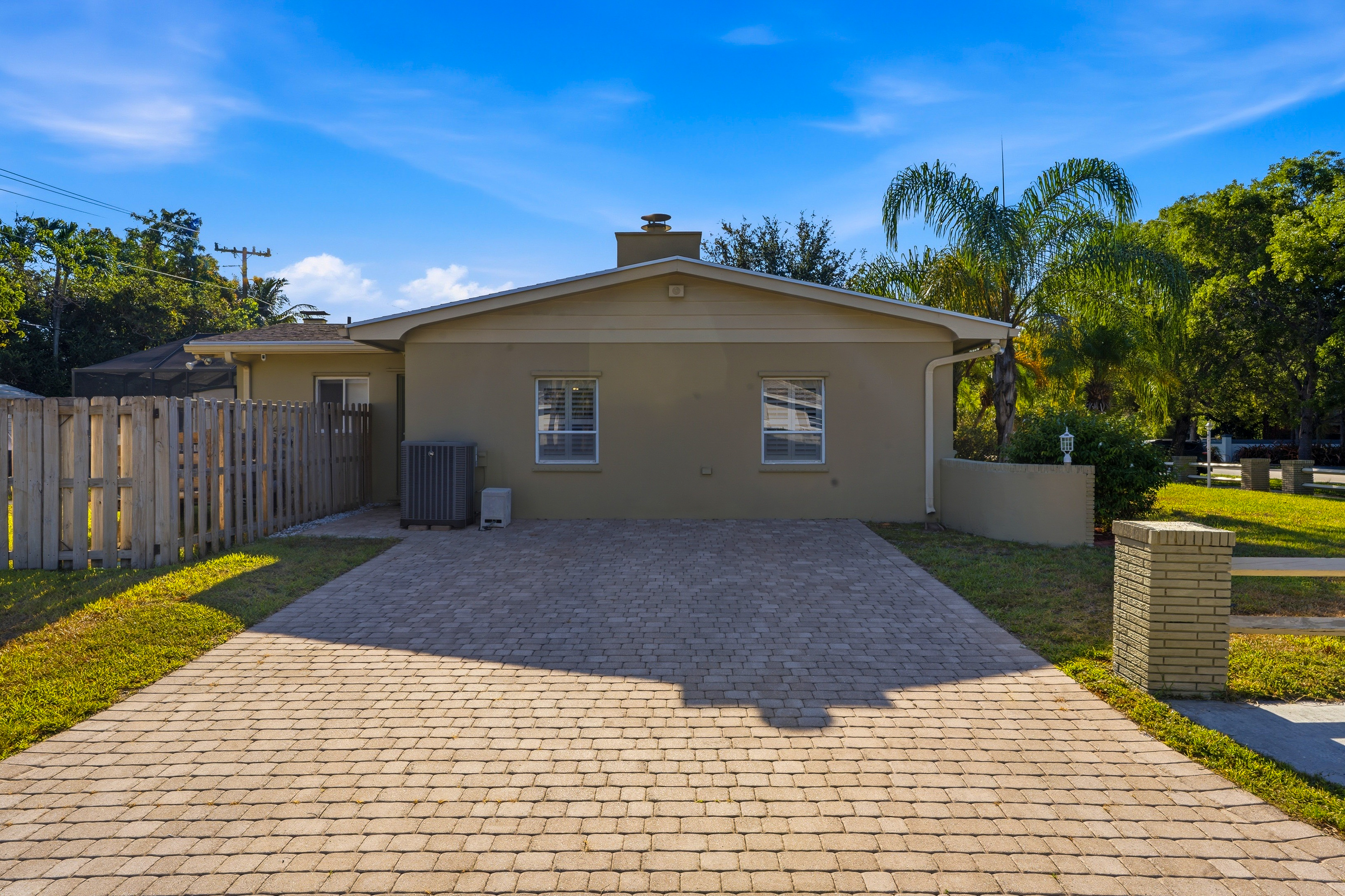 8495 SW 160th Street Palmetto Bay FL 33157