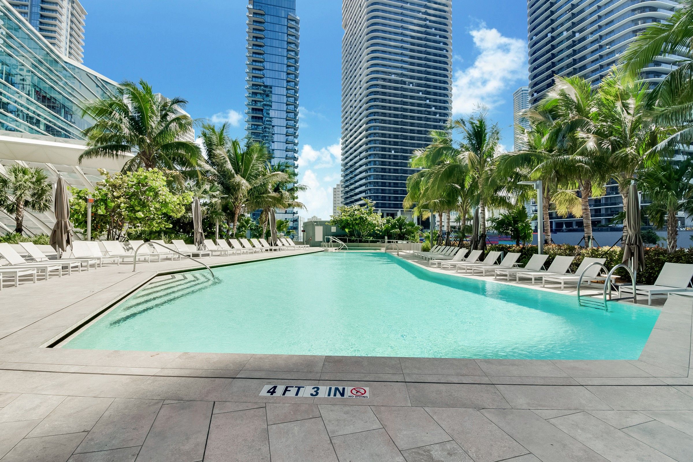 88 SW 7th Street Miami FL 33130
