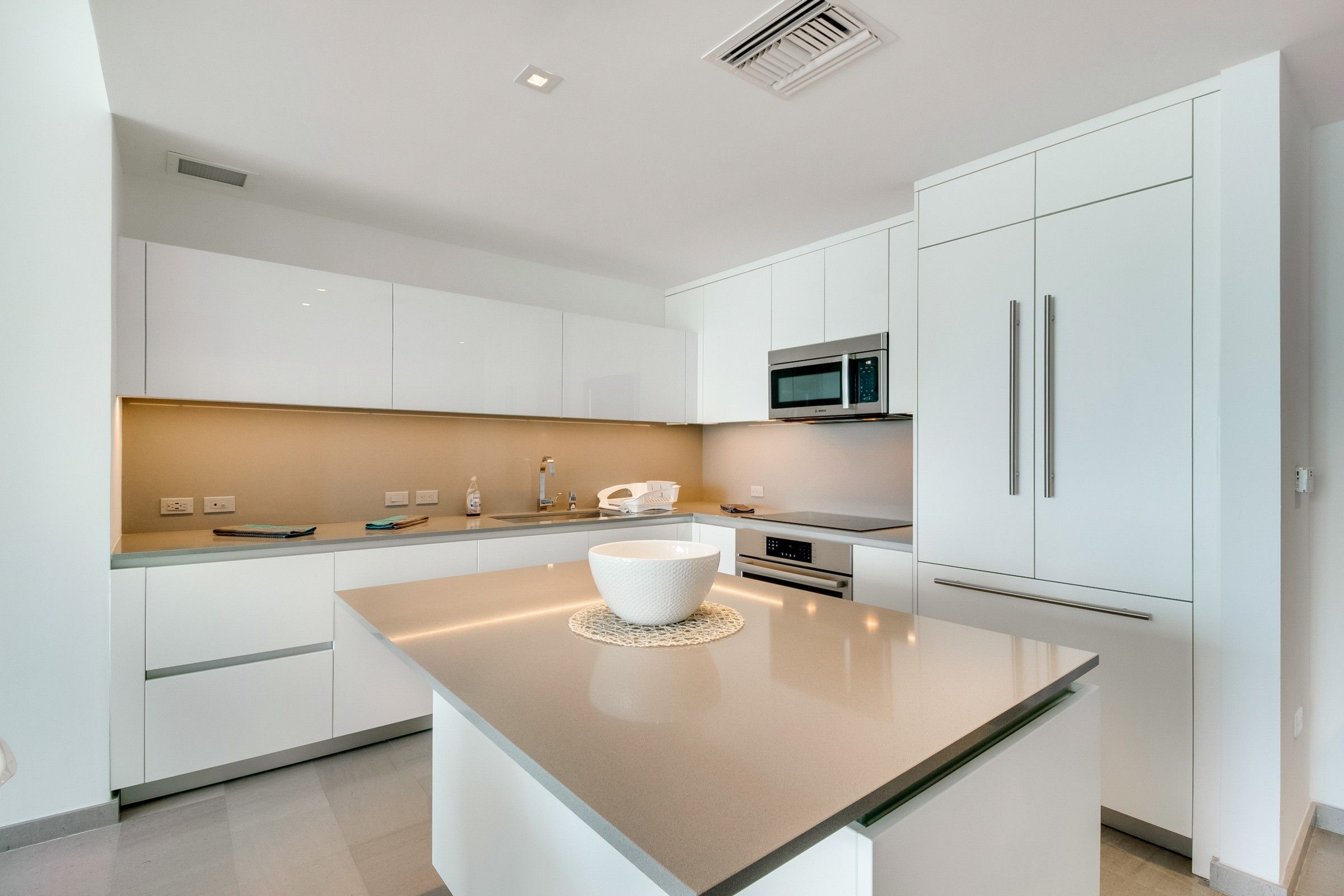 88 SW 7th Street Miami FL 33130