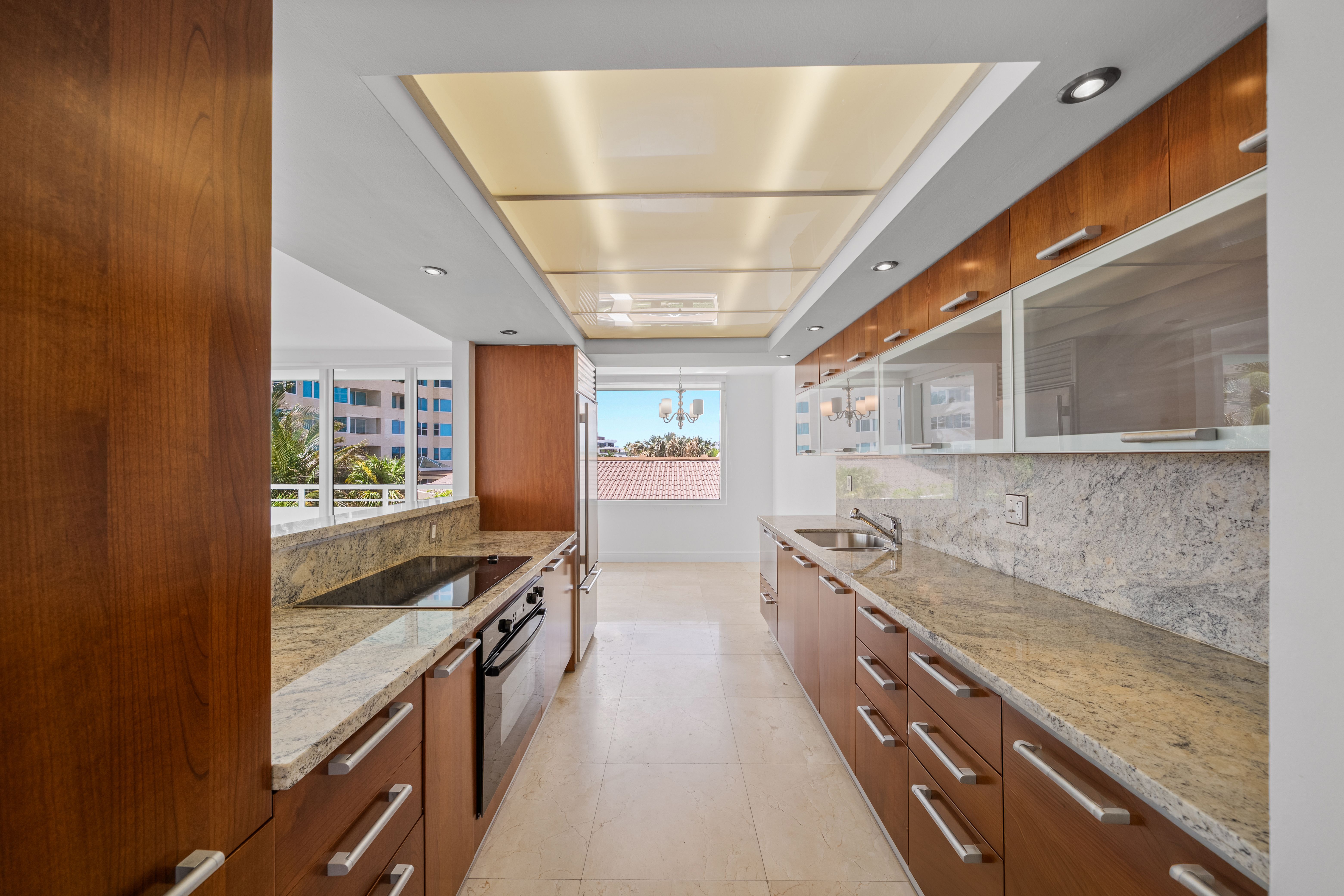 400 S Pointe Drive Miami Beach FL 33139