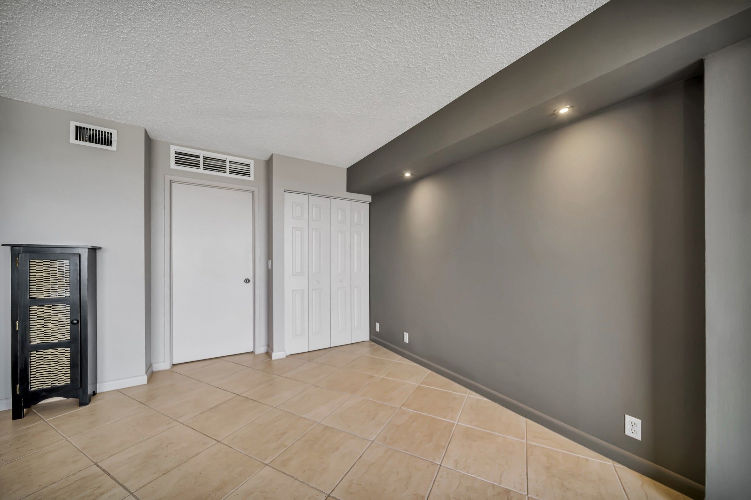 3300 NE 191st Street Aventura FL 33180