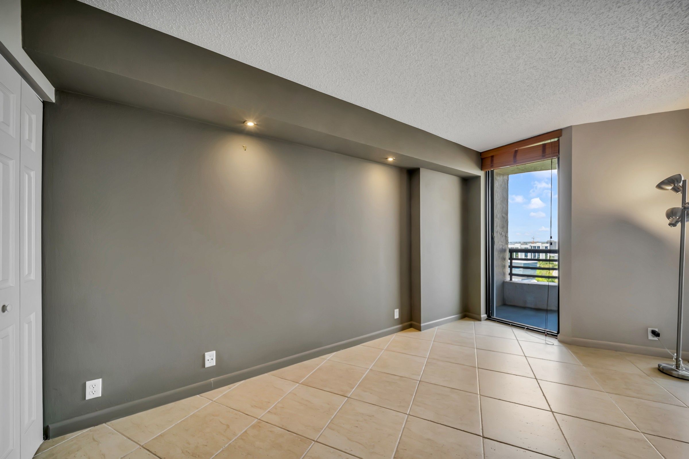 3300 NE 191st Street Aventura FL 33180