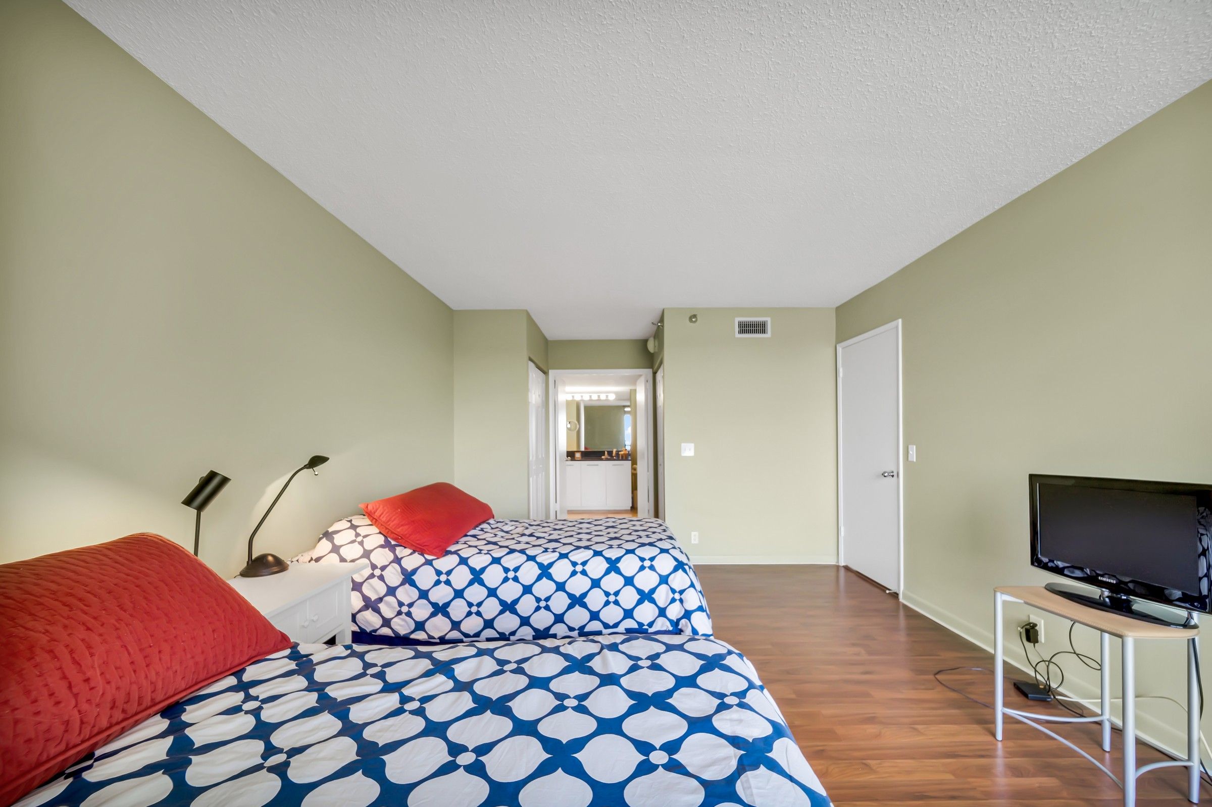 3300 NE 191st Street Aventura FL 33180