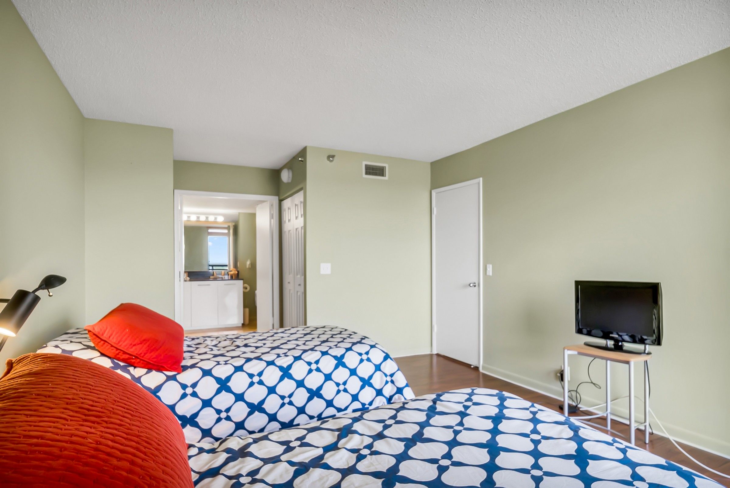 3300 NE 191st Street Aventura FL 33180