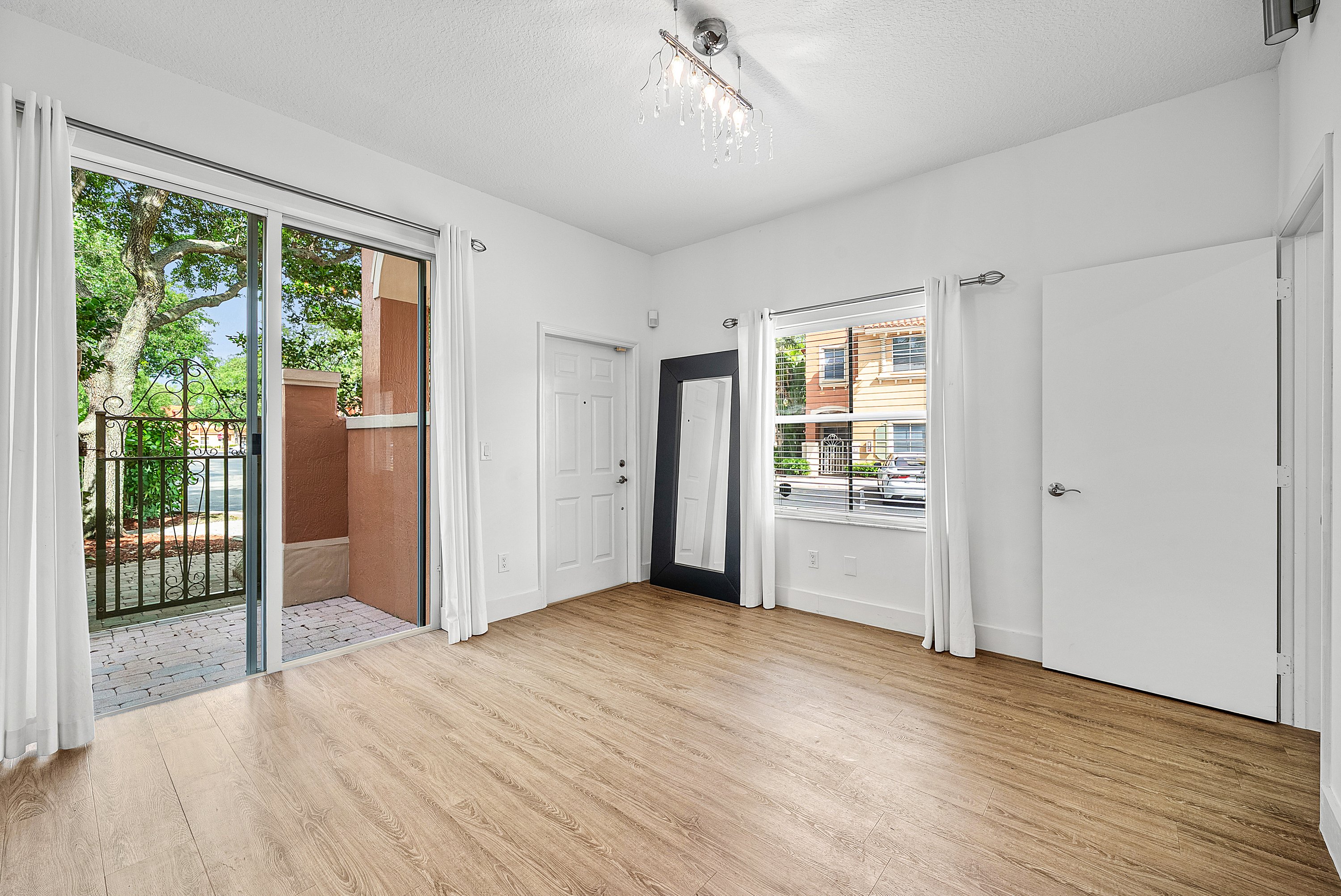 2280 Anchor Court Dania Beach FL 33312