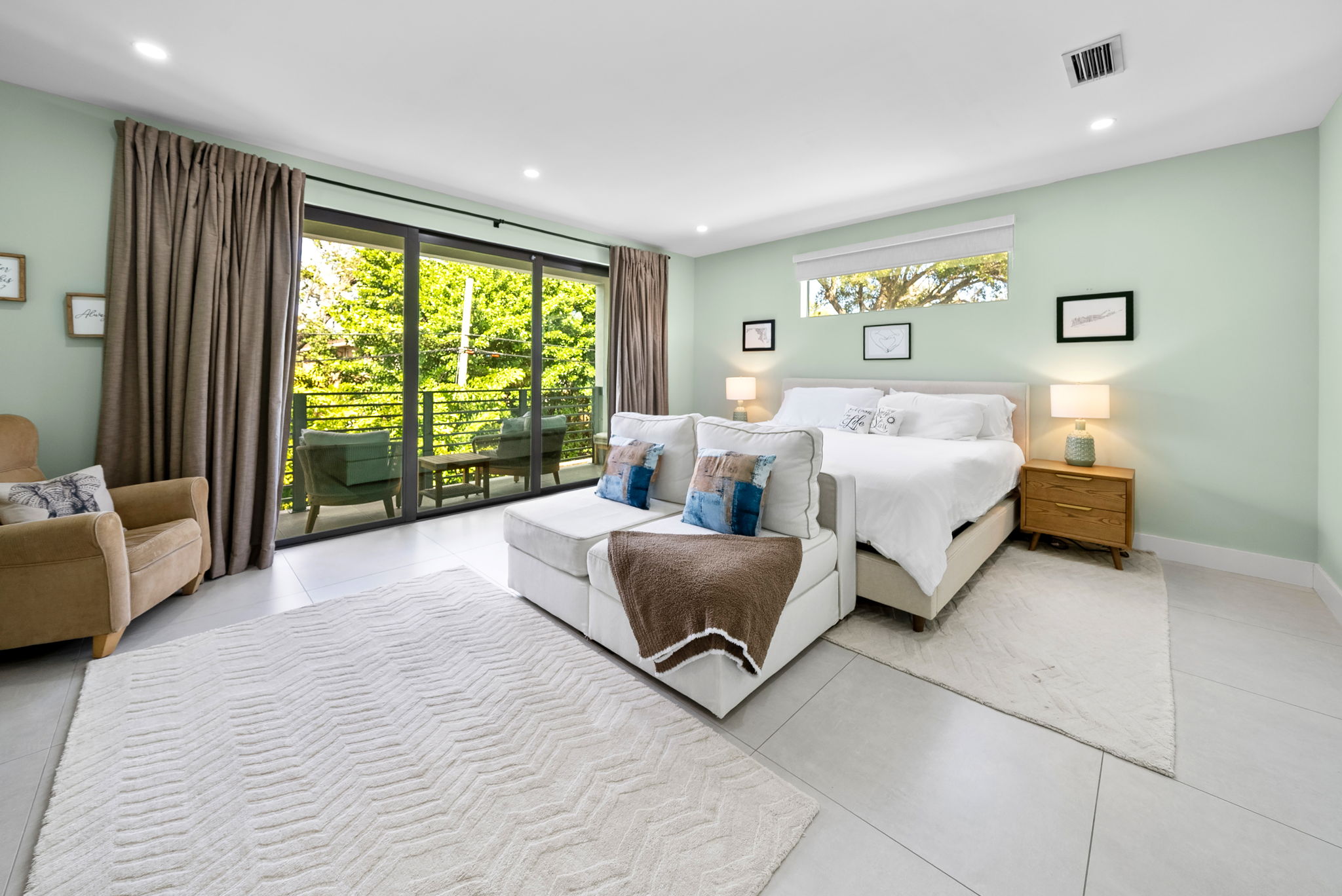 325 SW 16th Street Fort Lauderdale FL 33315