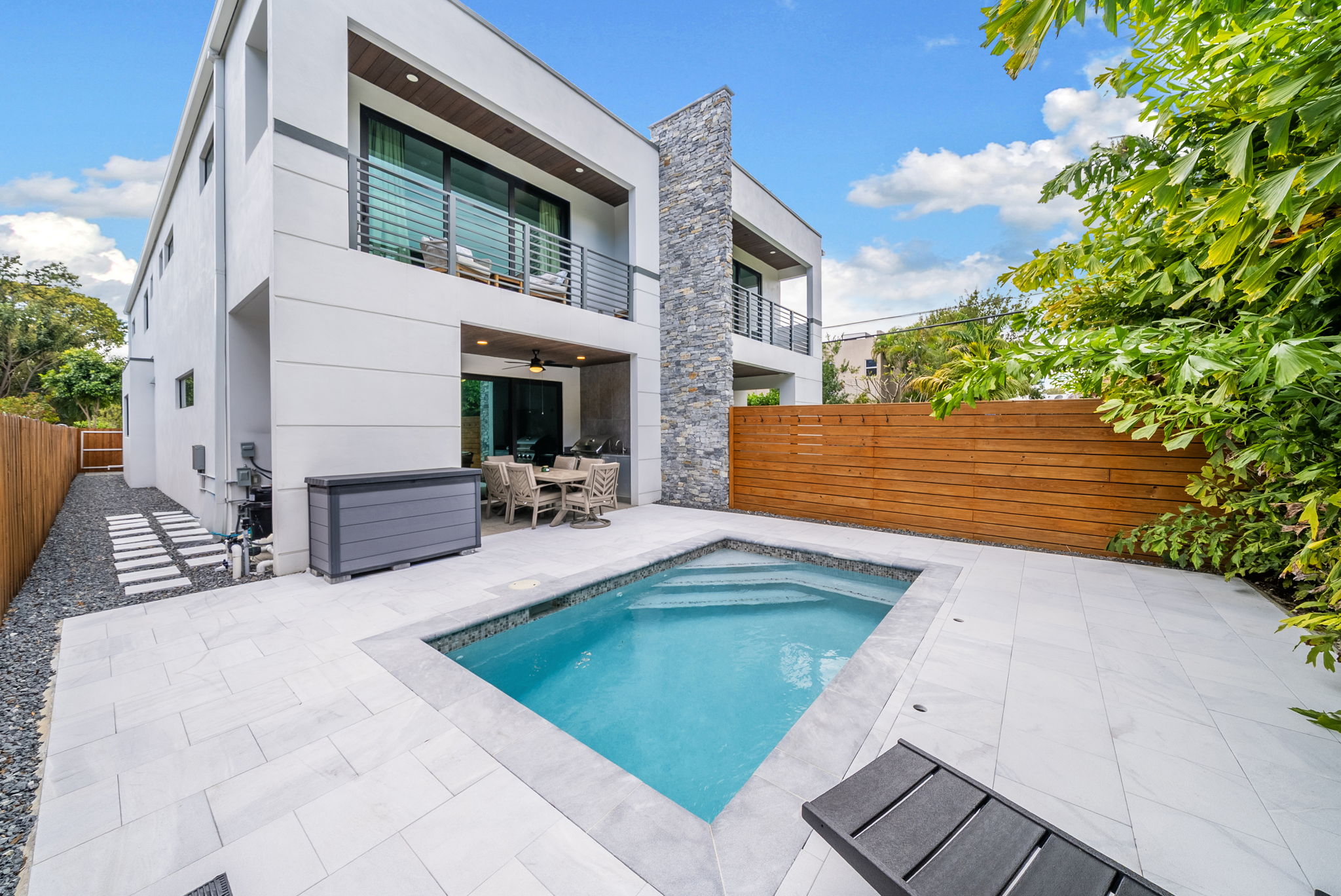 325 SW 16th Street Fort Lauderdale FL 33315