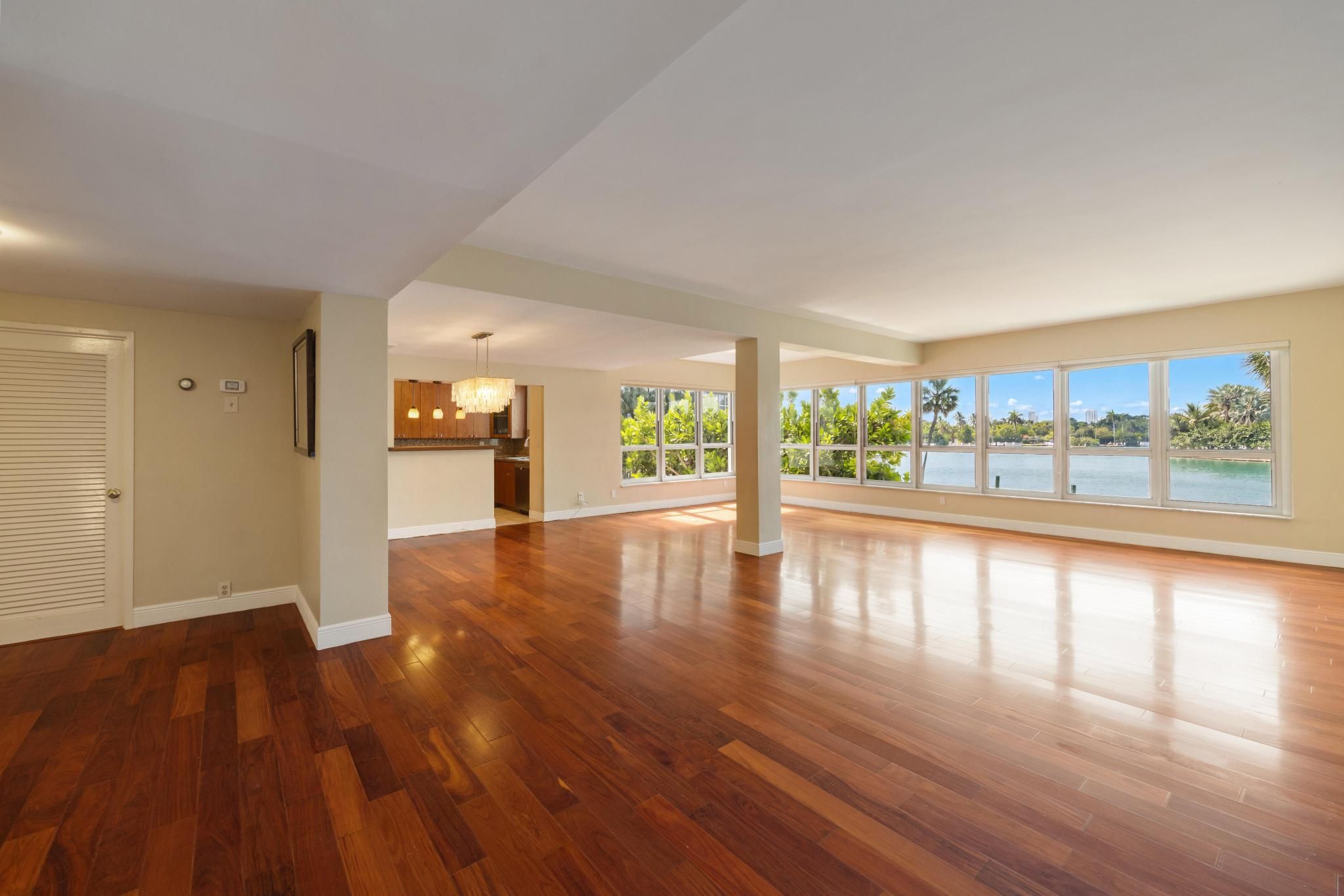 9102 W Bay Harbor Drive Bay Harbor Islands FL 33154
