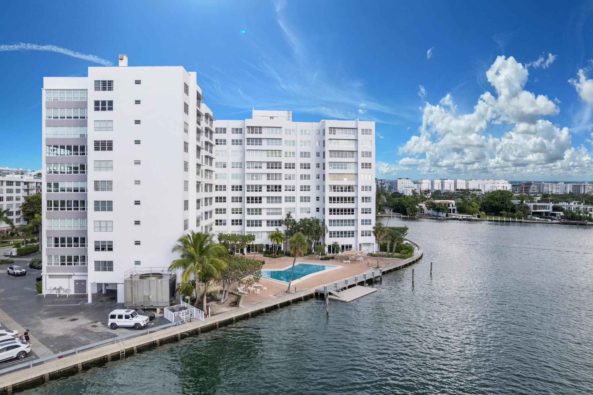 9102 W Bay Harbor Drive Bay Harbor Islands FL 33154