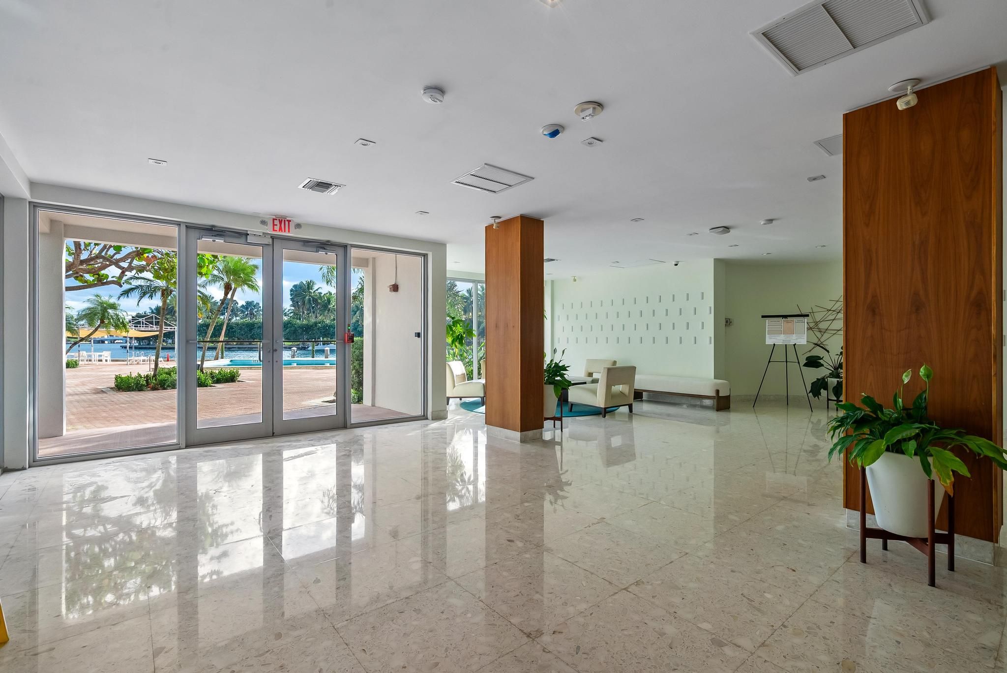 9102 W Bay Harbor Drive Bay Harbor Islands FL 33154