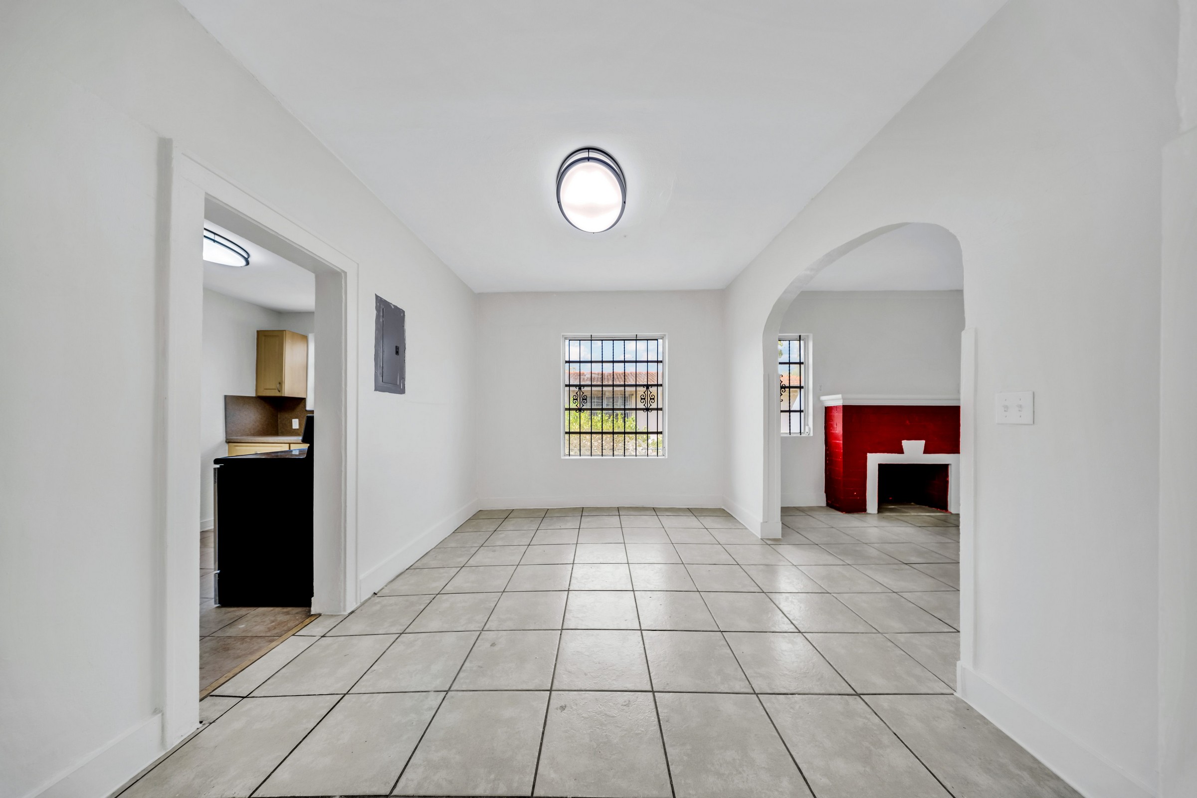 2744 SW 16th Terrace Miami FL 33145