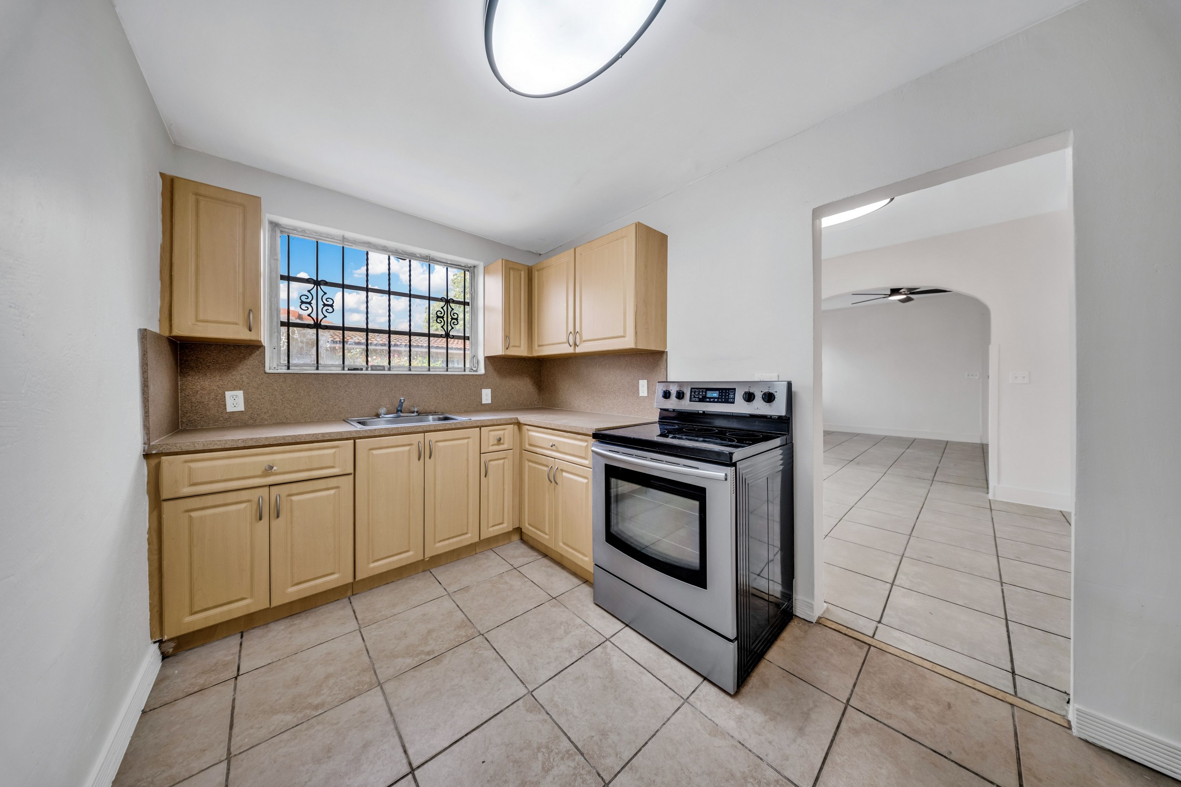 2744 SW 16th Terrace Miami FL 33145