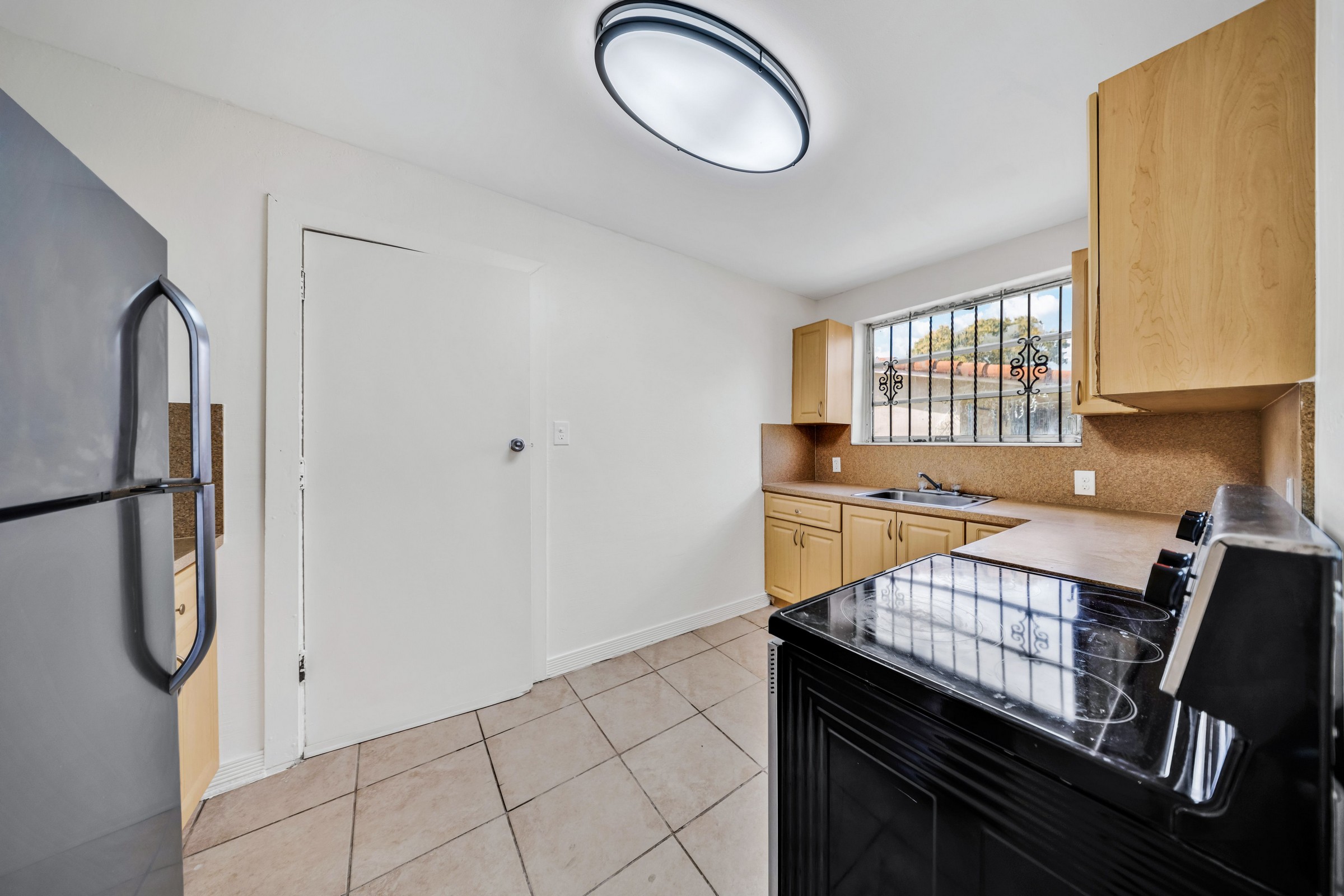 2744 SW 16th Terrace Miami FL 33145