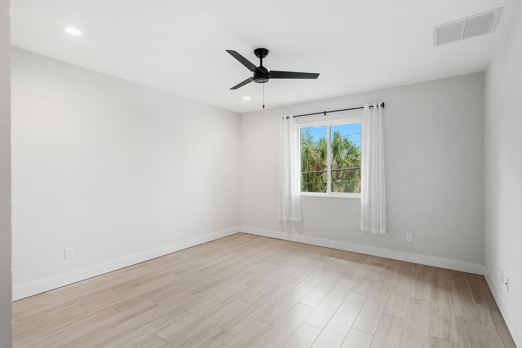 223 6th Avenue Indialantic FL 32903