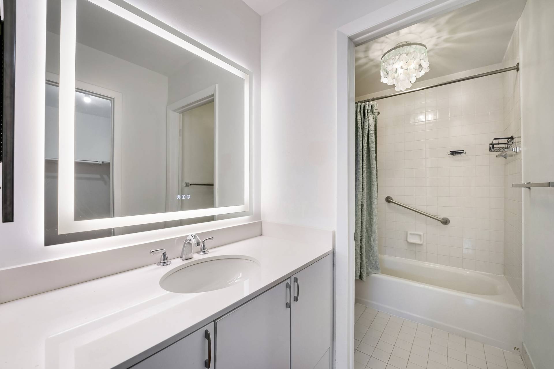 3605 SW 37 Avenue Coconut Grove FL 33133