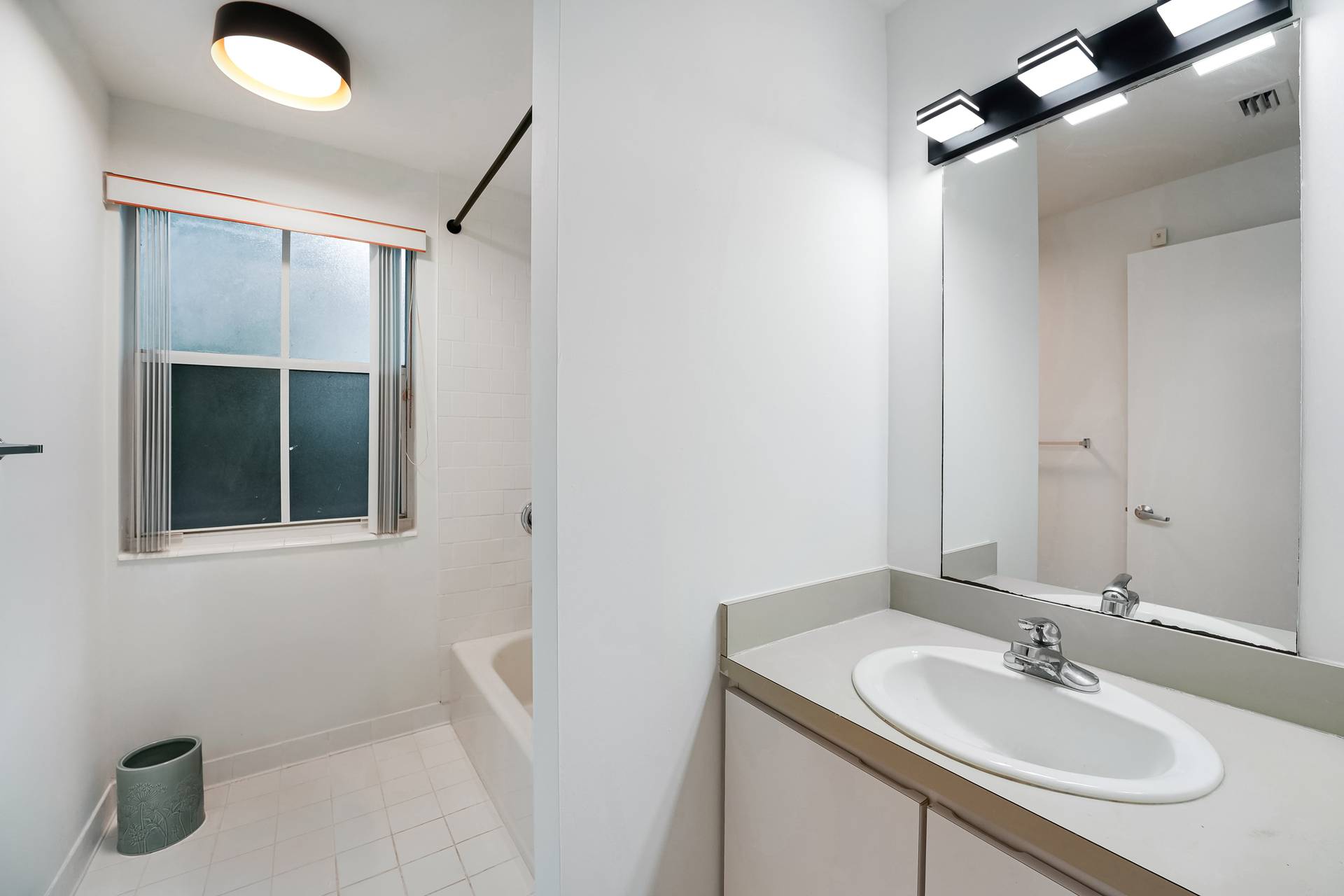 3605 SW 37 Avenue Coconut Grove FL 33133